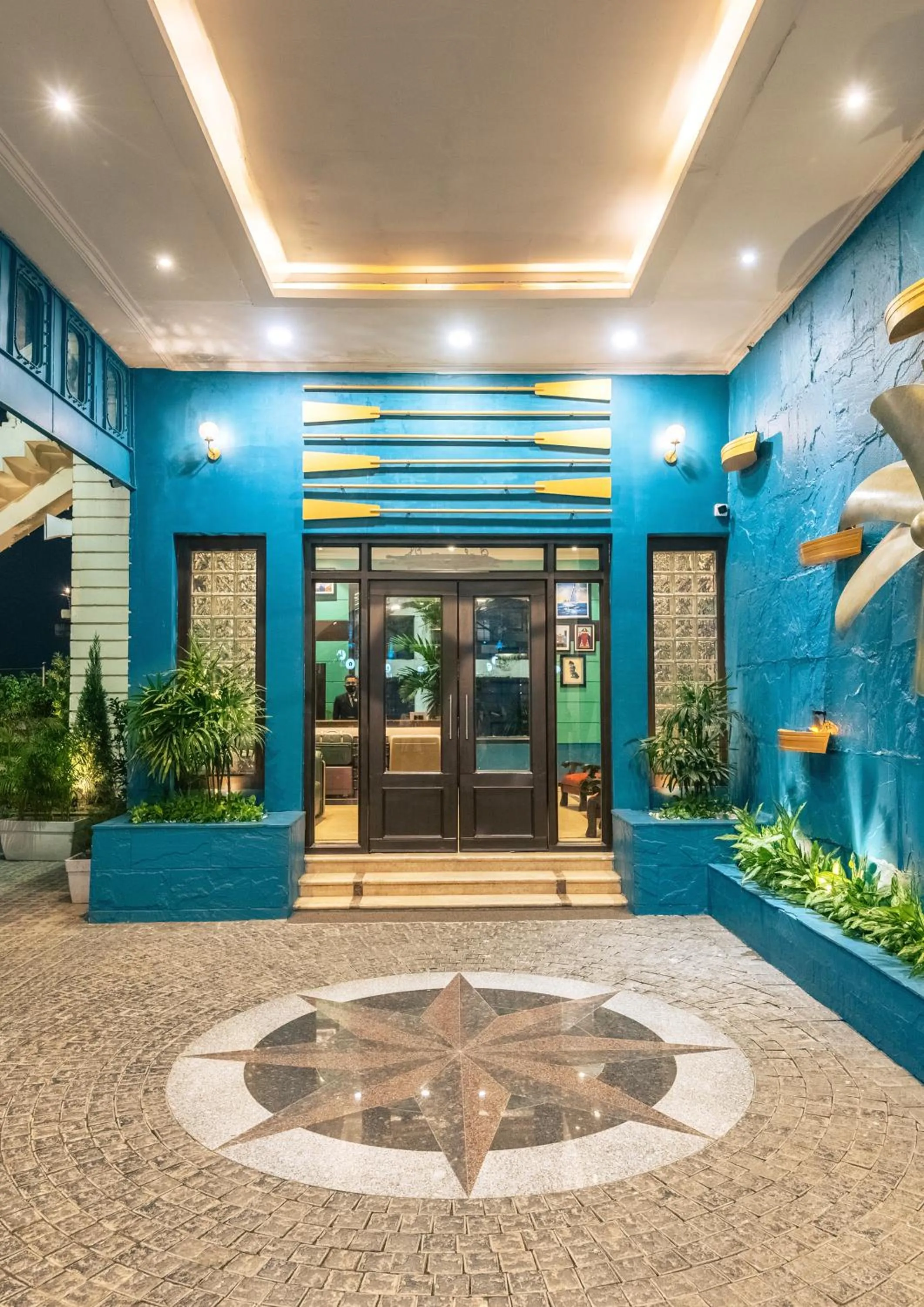 Facade/entrance in Polo Floatel Kolkata