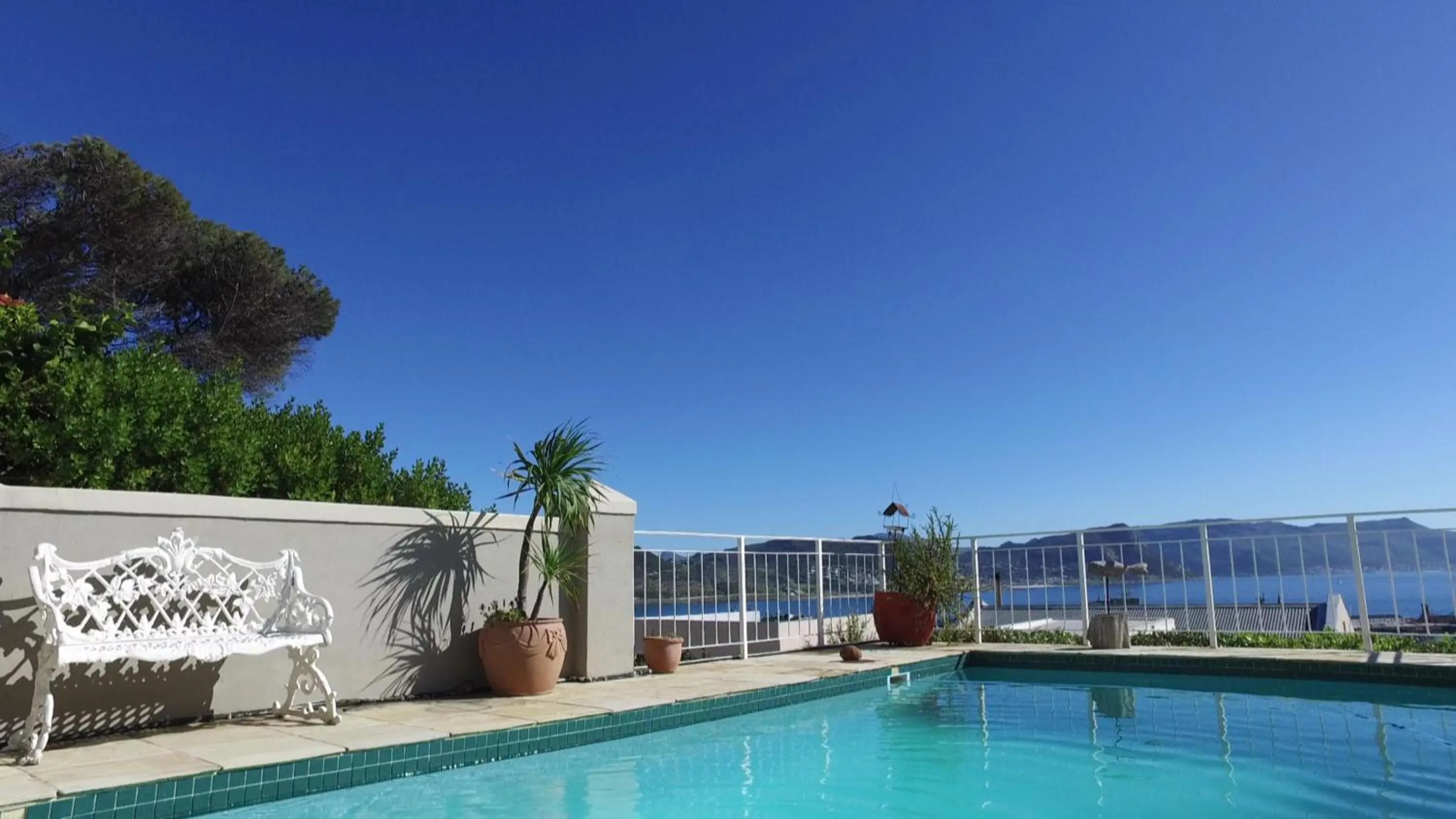 Property building in The Grosvenor Guest House & Self Catering