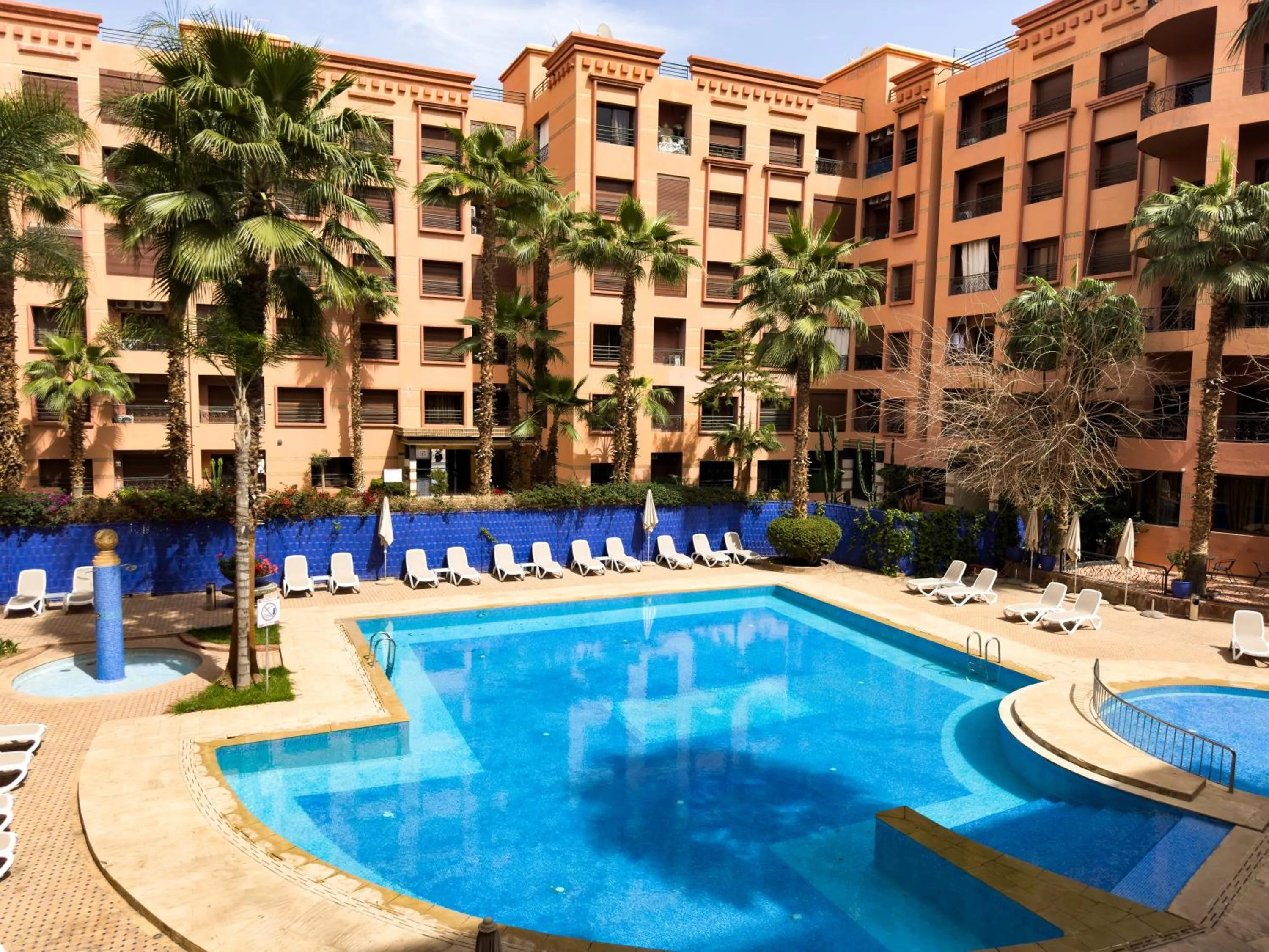 Swimming pool in Mogador Menzah Appart Hôtel