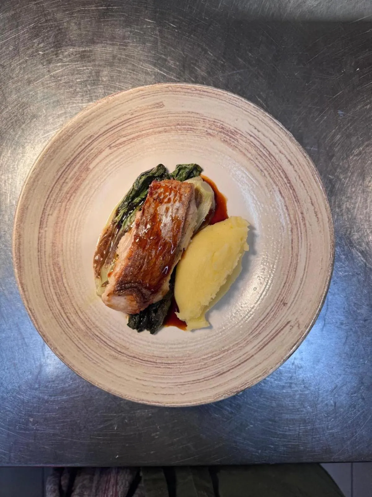 Food and drinks in Esprit D'Hotel Panoramico