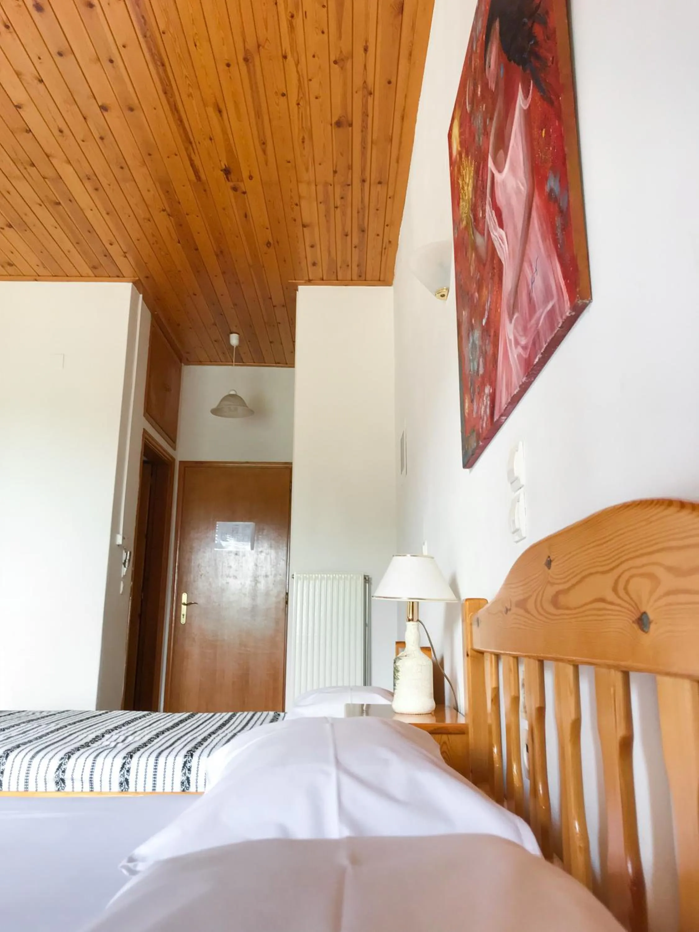 Photo of the whole room, Bed in Hotel Antigoni