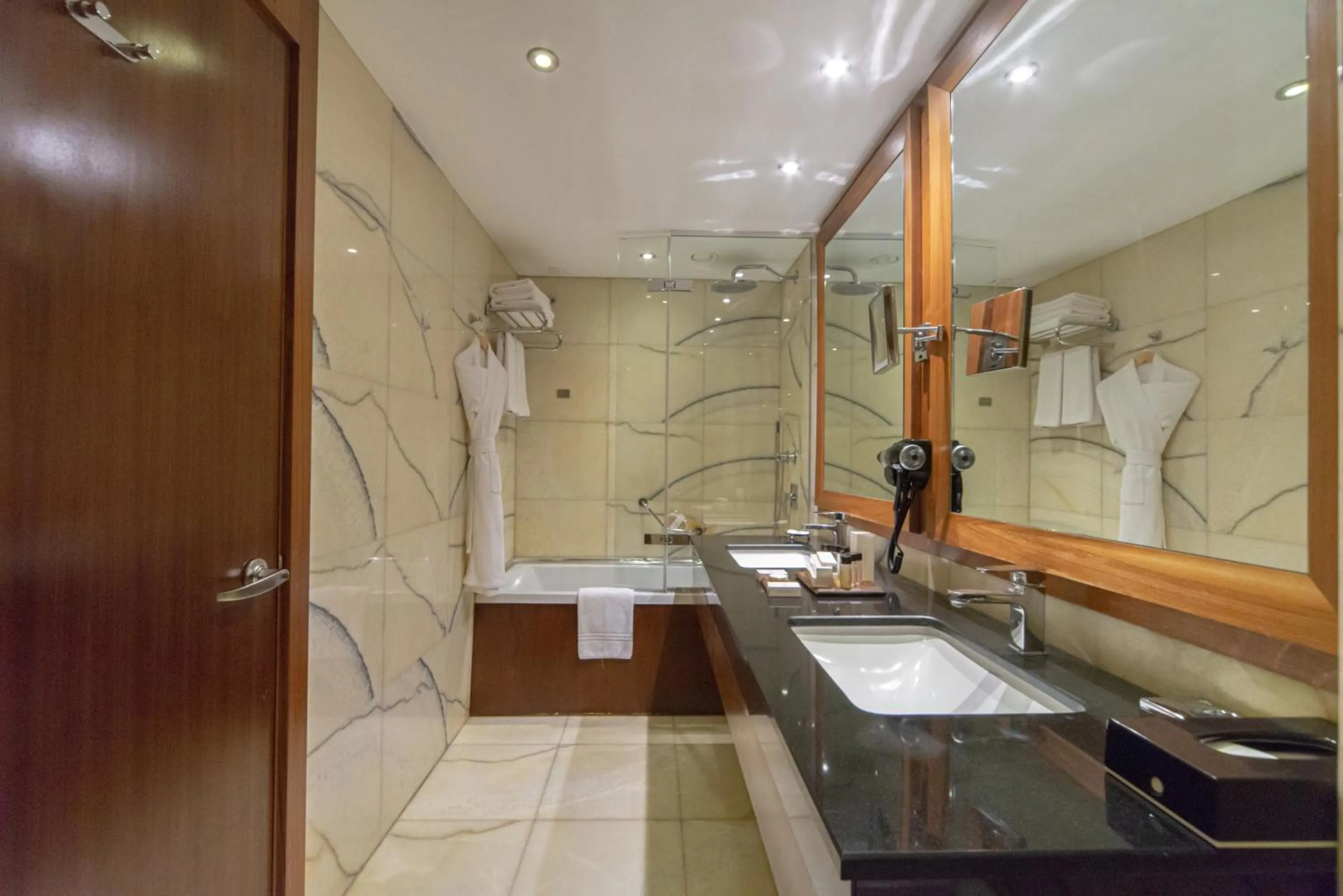 Shower in Crowne Plaza Istanbul Harbiye by IHG