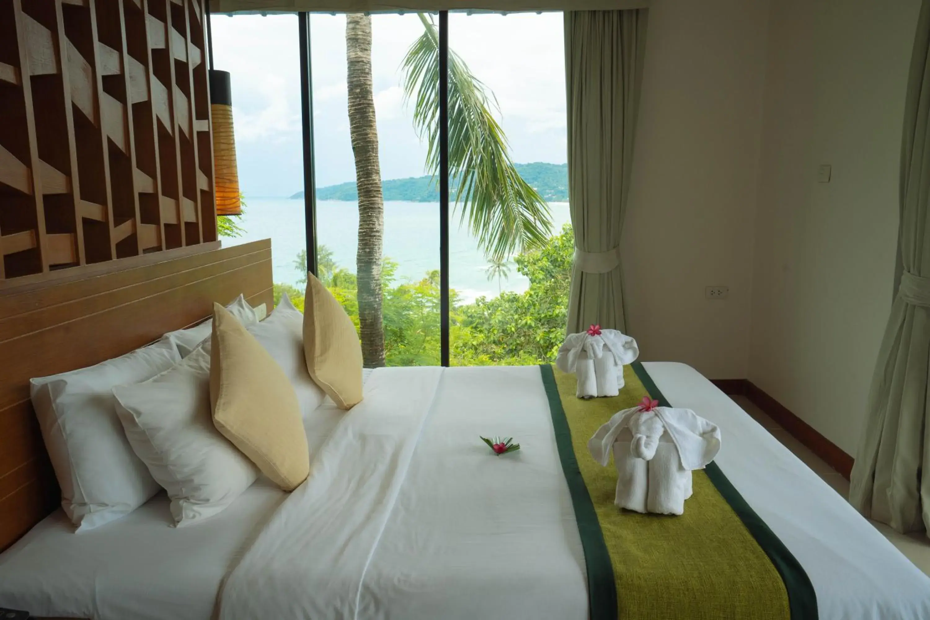 Grand Suite in Peach Blossom Resort & Pool Villa - SHA Plus Grand Suite in Peach Blossom Resort & Pool Villa - SHA Plus