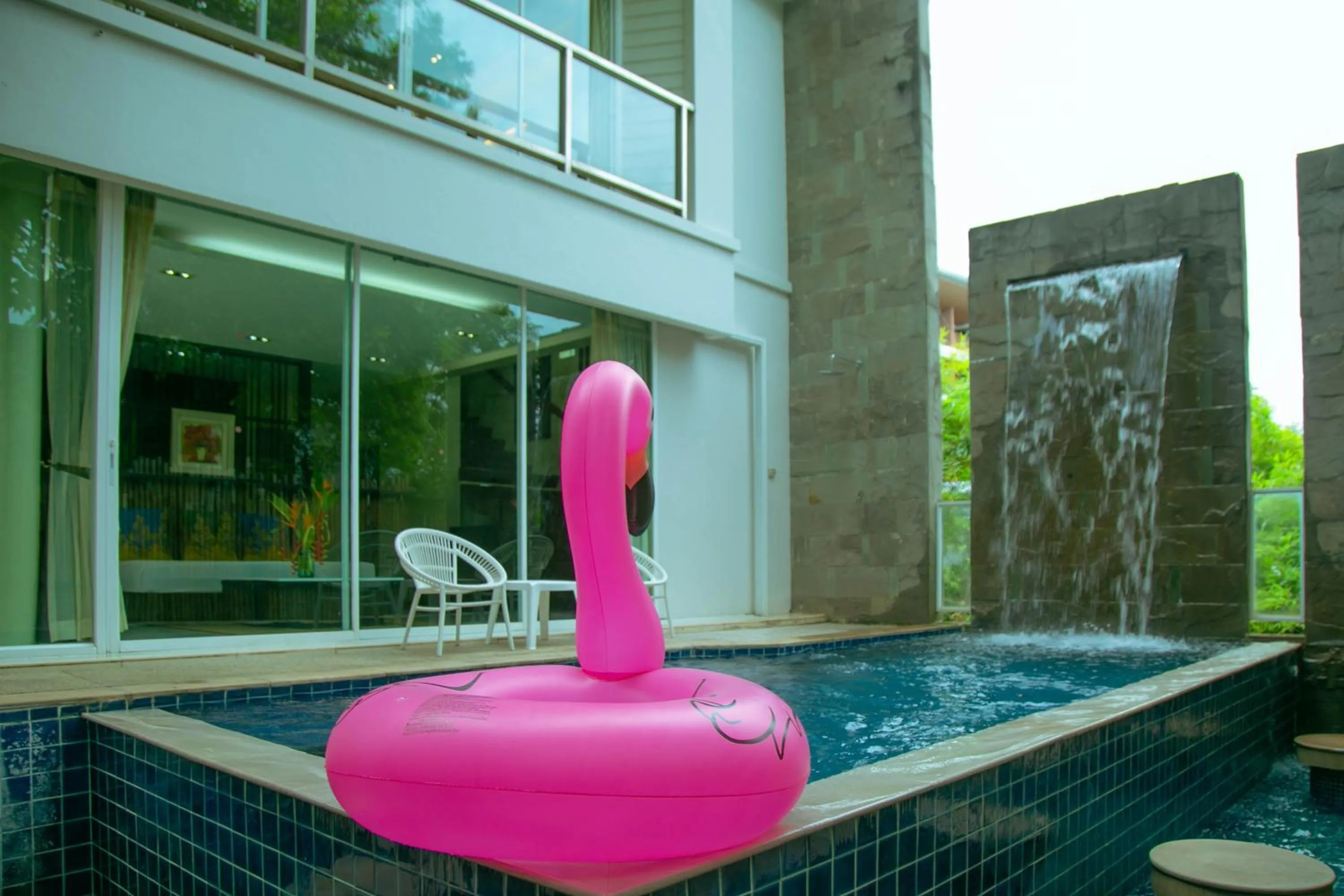 Swimming pool in Peach Blossom Resort & Pool Villa - SHA Plus