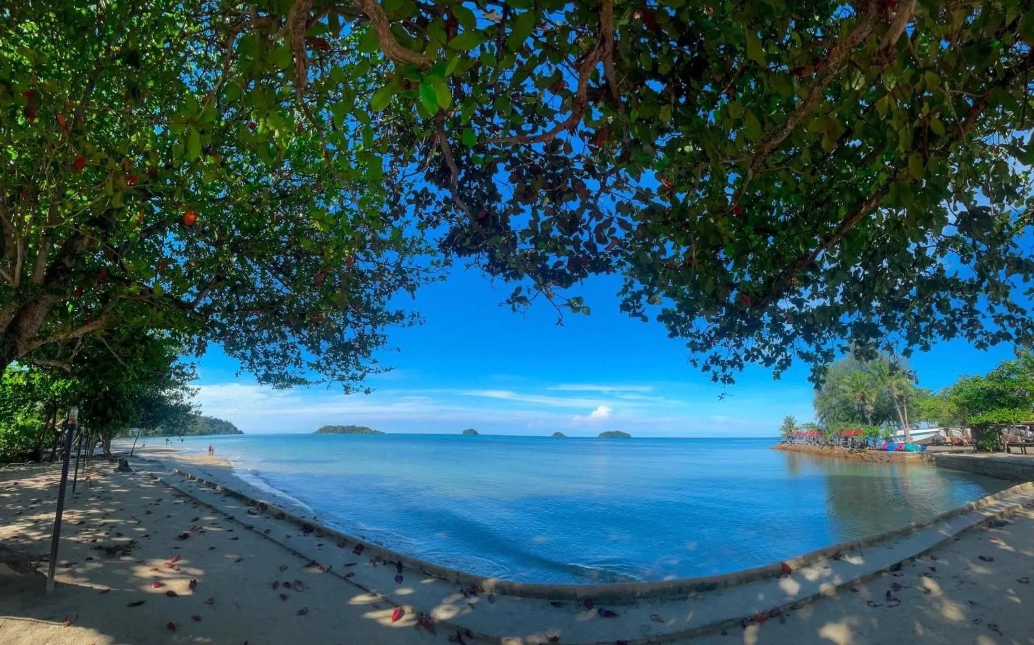 Beach in Kaibae Hut Resort