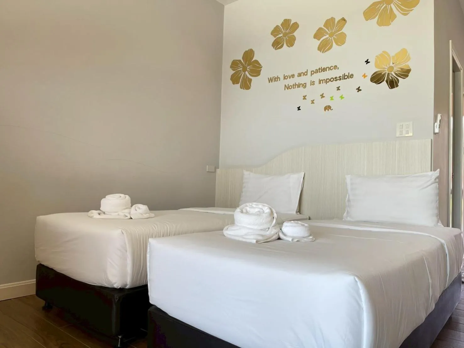 Bed in Kaibae Hut Resort