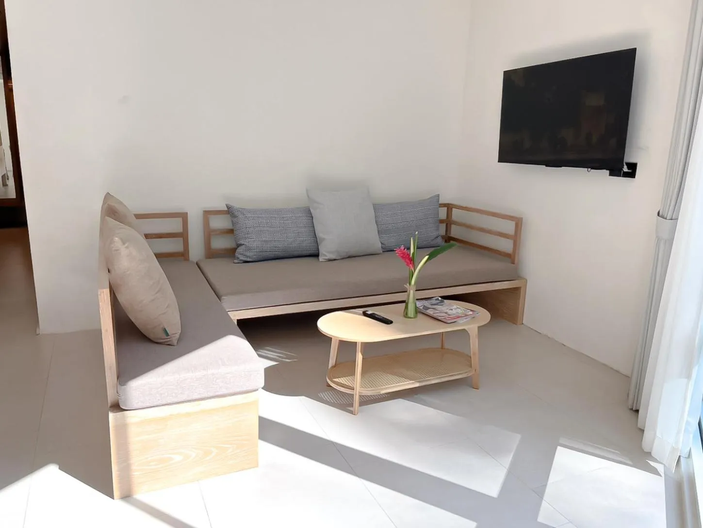 Living room in Peach Hill Resort - SHA Extra Plus