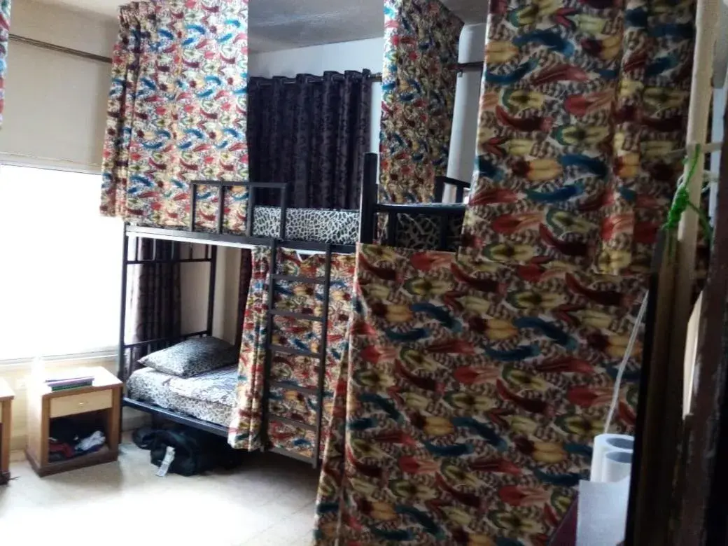 Quadruple Room Shared Bathroom without AC in Cliff Hostel Quadruple Room Shared Bathroom without AC in Cliff Hostel