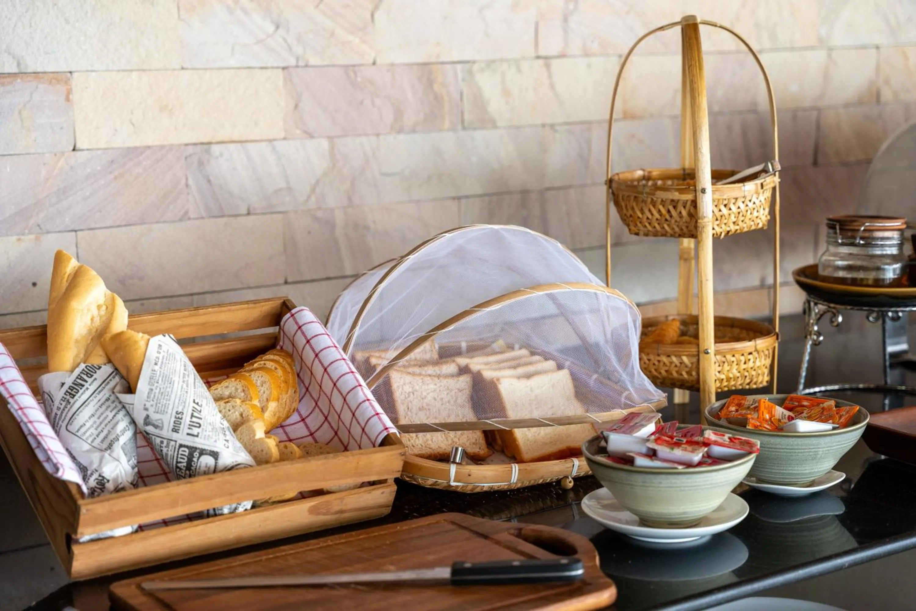 Food and drinks in Samaya Wellness Resort