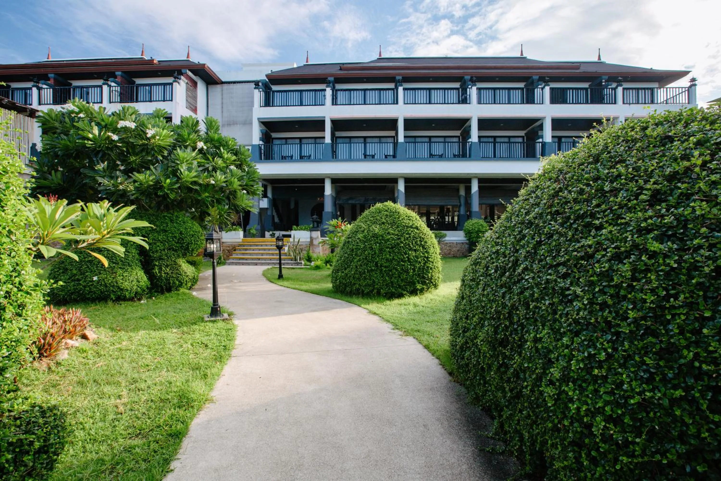 Property building in Samaya Wellness Resort