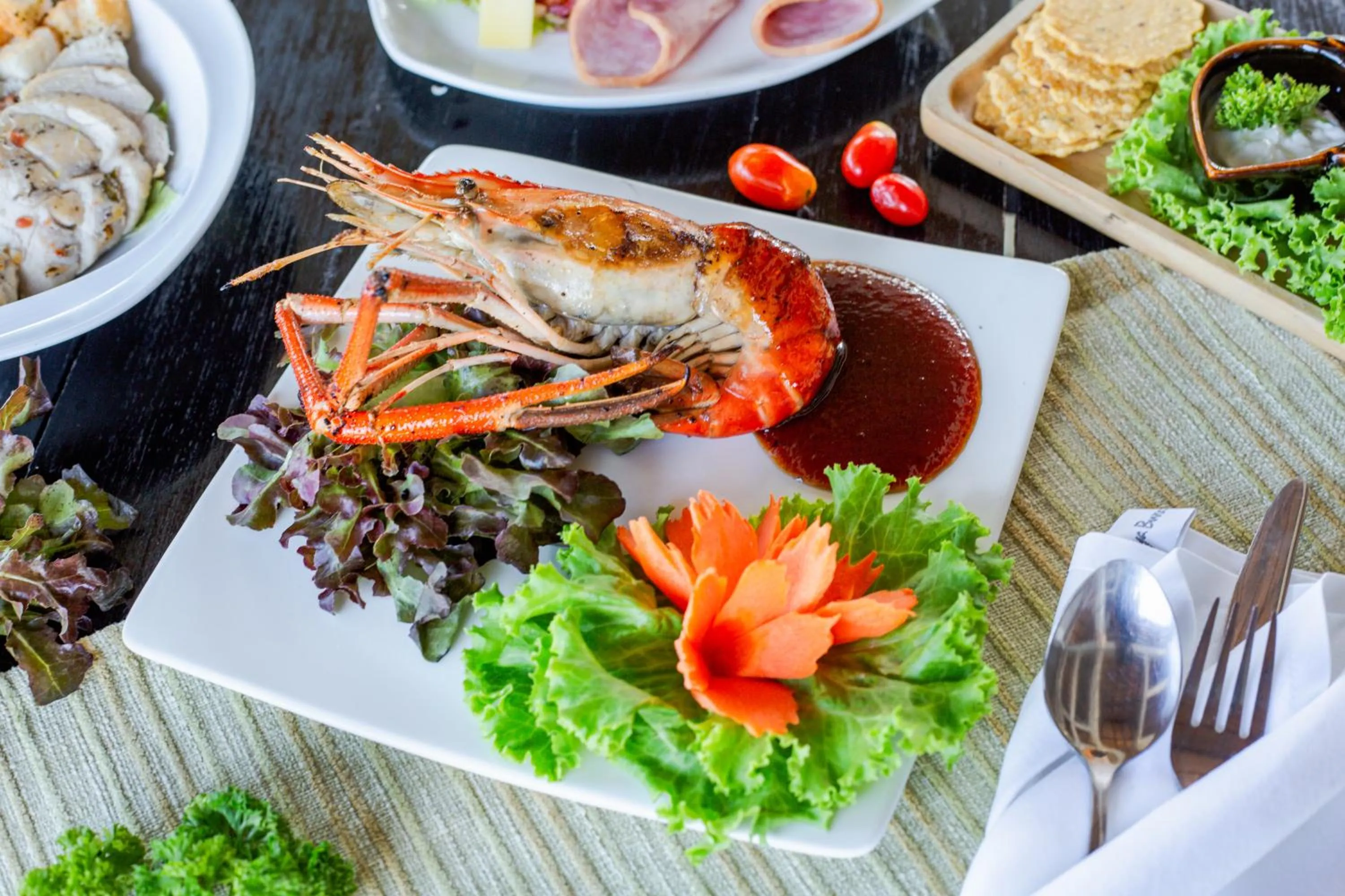 Food in Samaya Wellness Resort