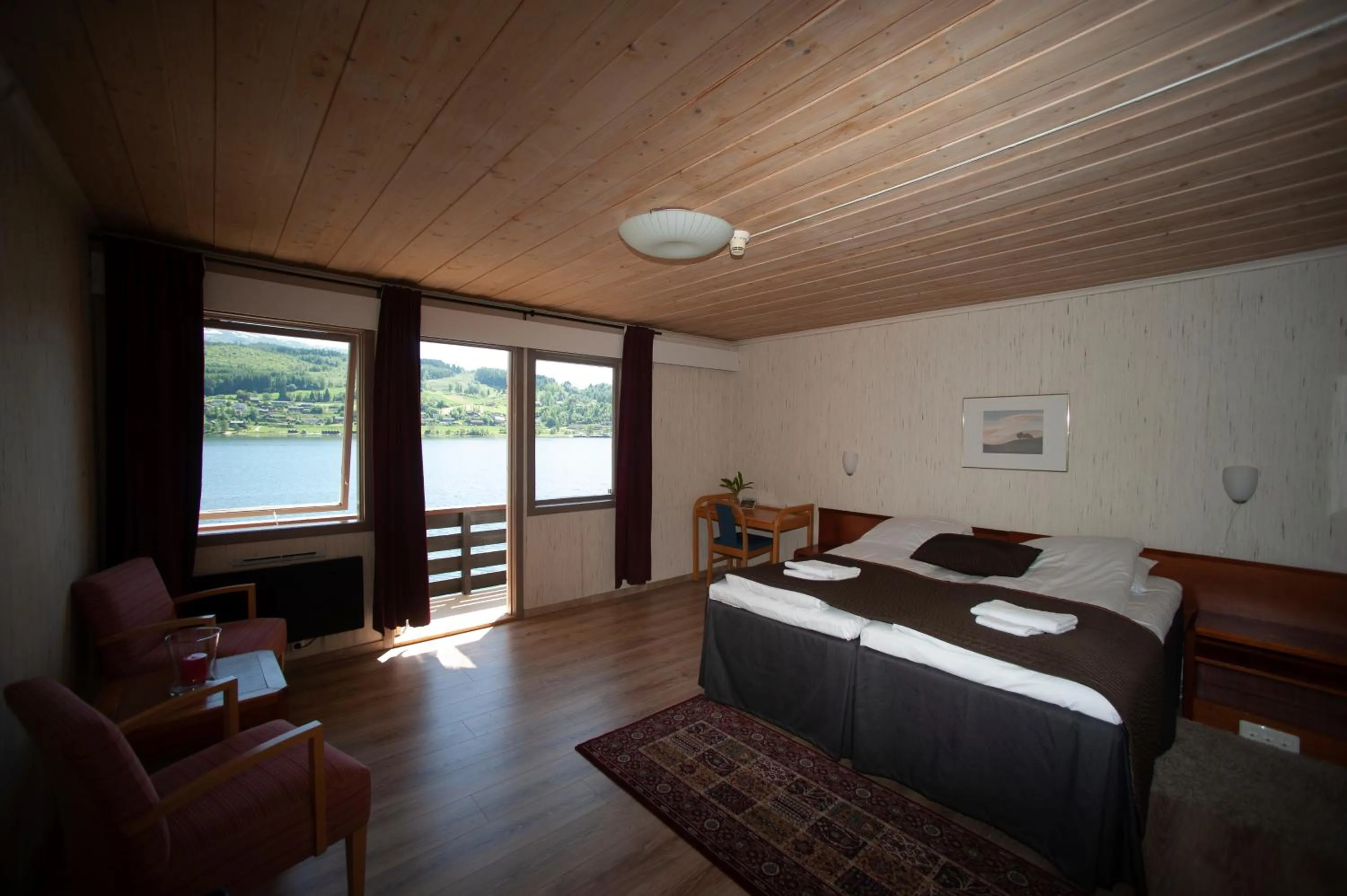 Bed in Strand Fjordhotel