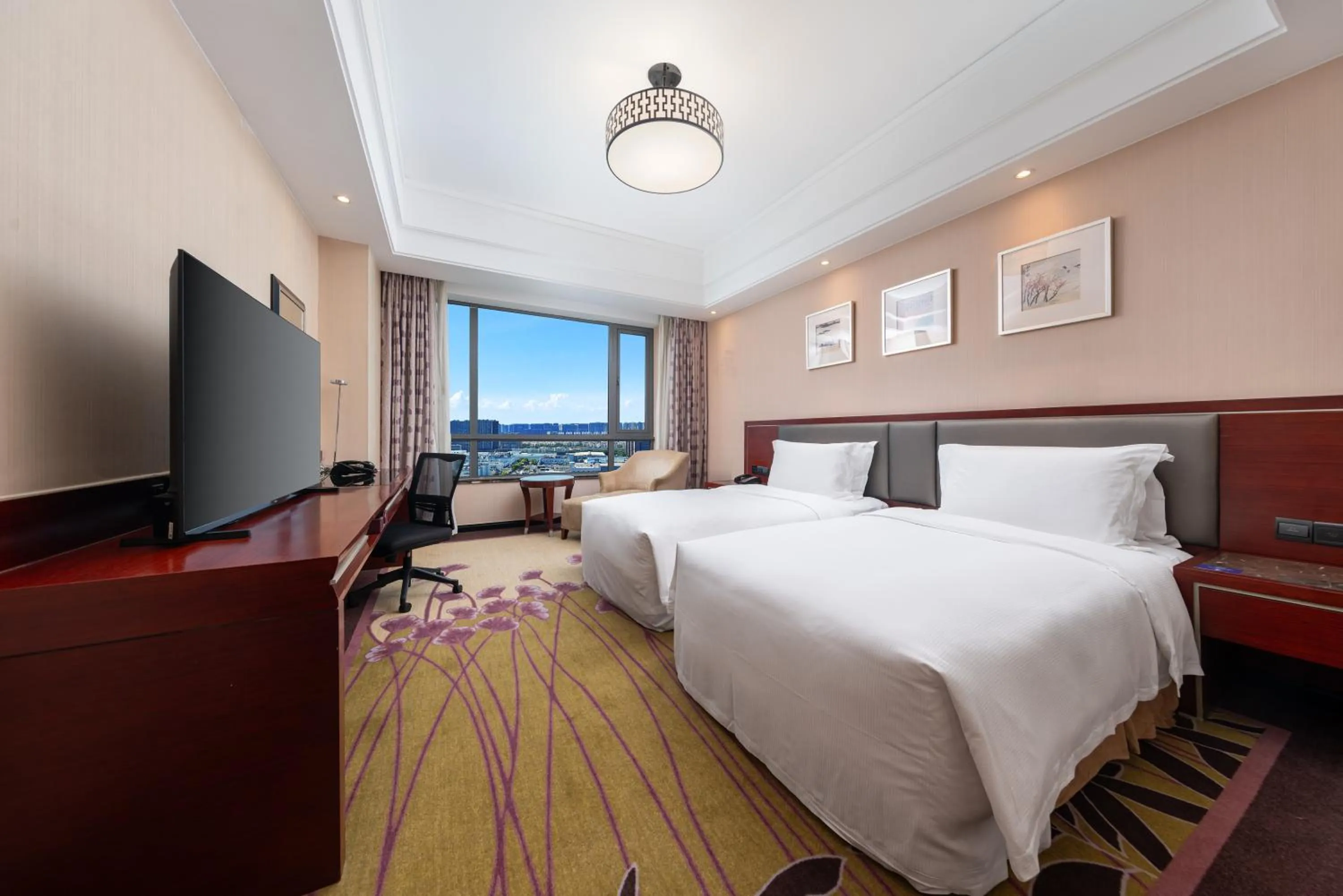 Photo of the whole room in DoubleTree By Hilton Wuxi