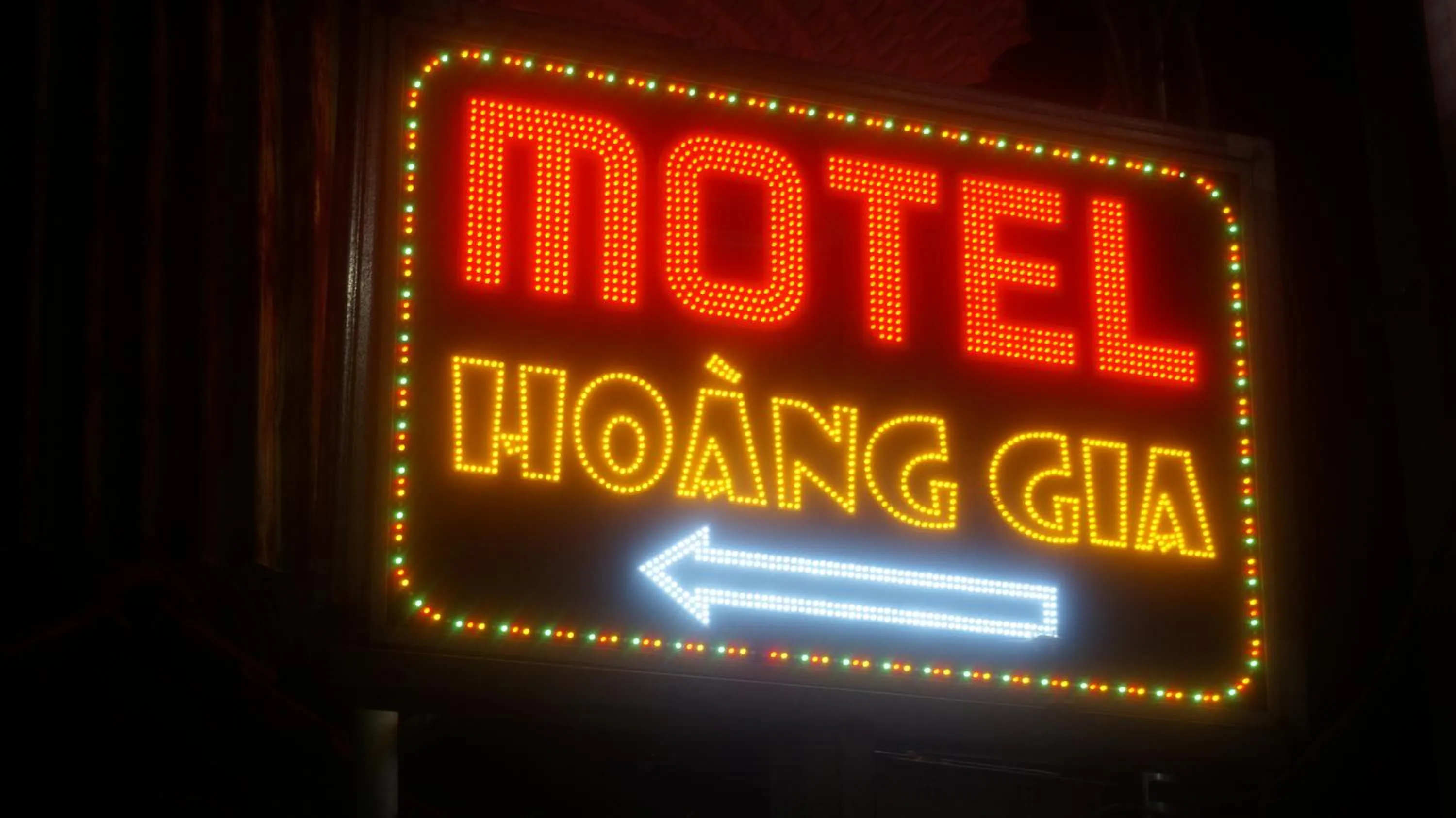 Motel Hoang Gia