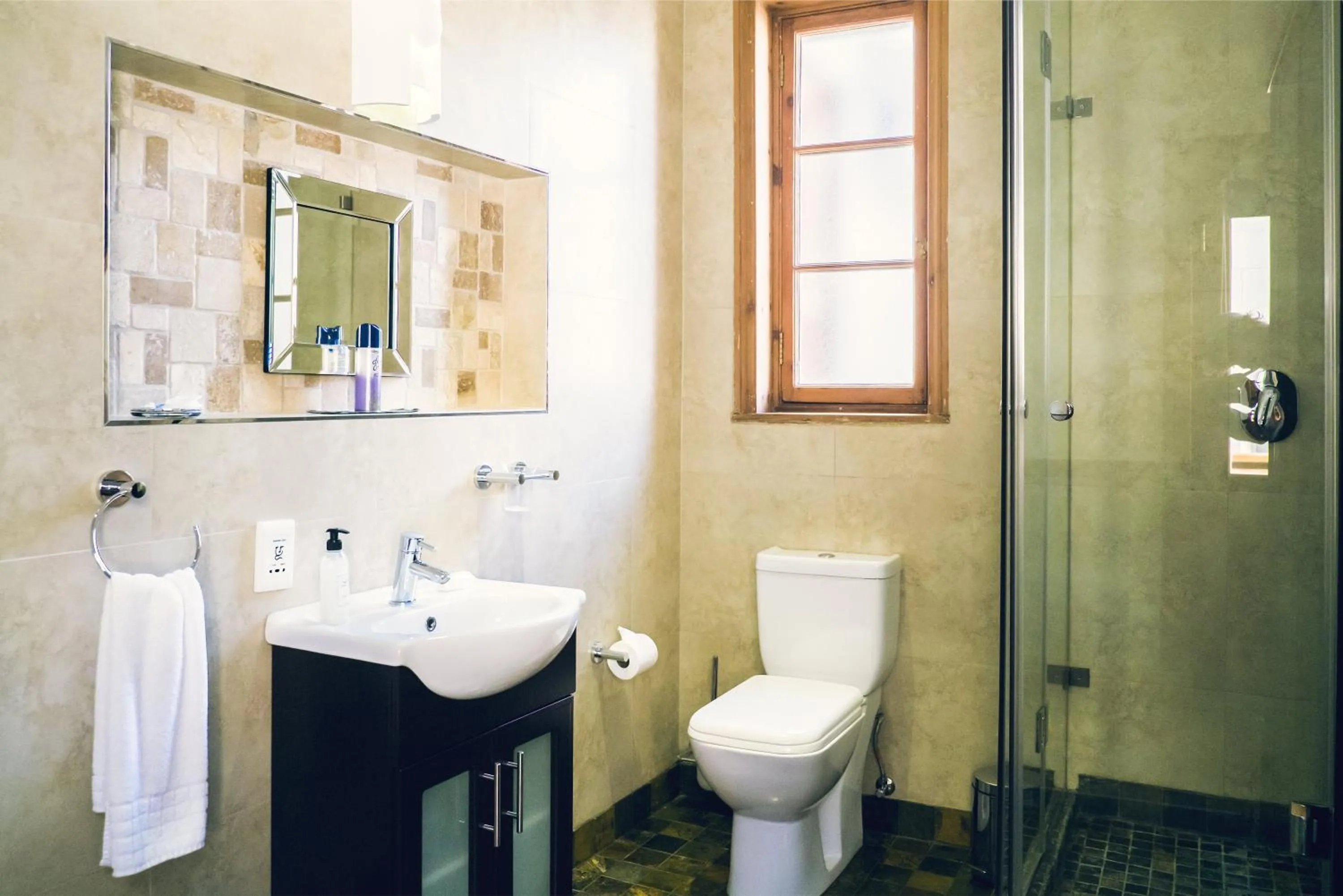 Bathroom in Wilton Manor SOLAR ENERGY