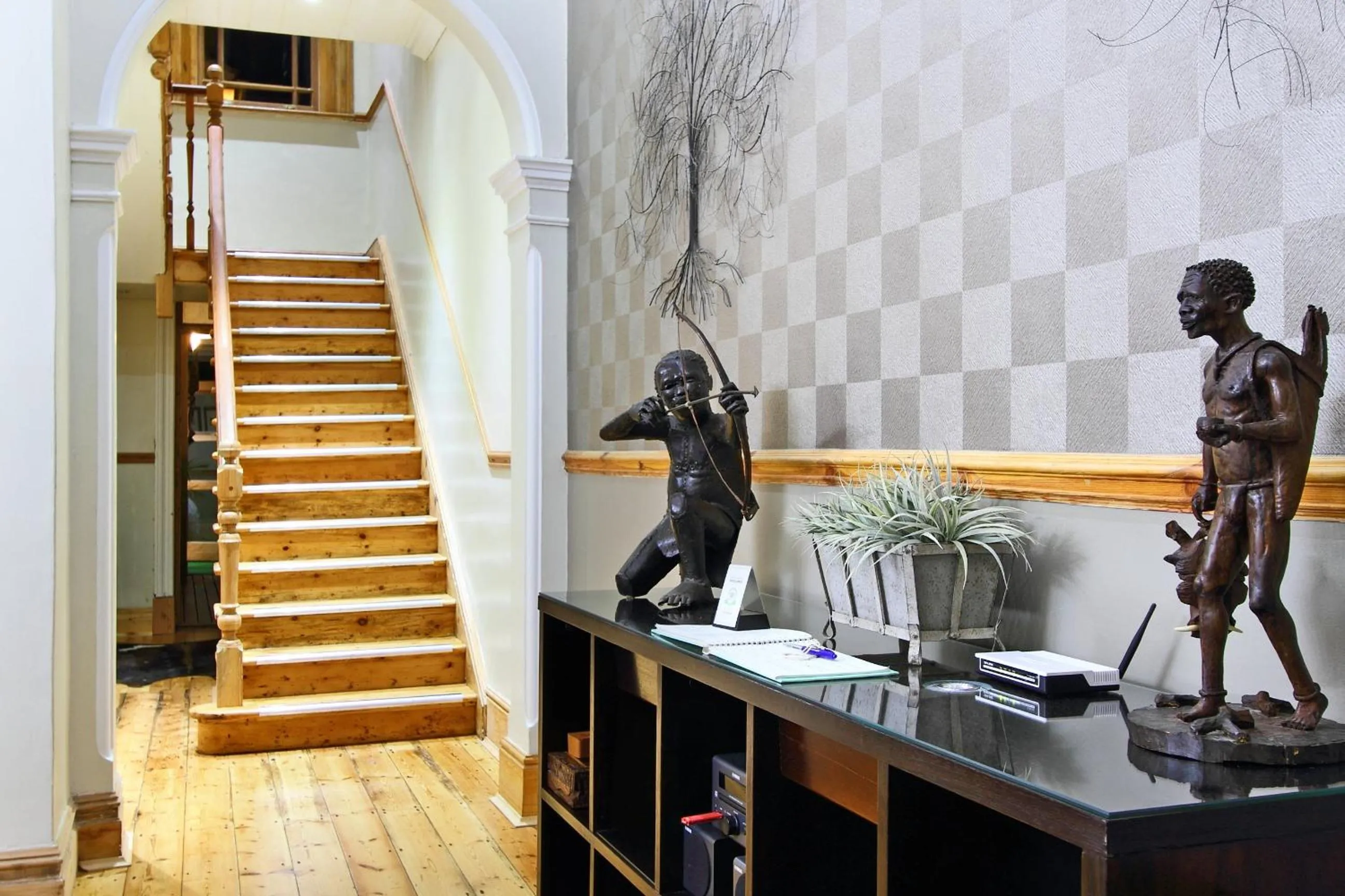 Decorative detail in Wilton Manor SOLAR ENERGY