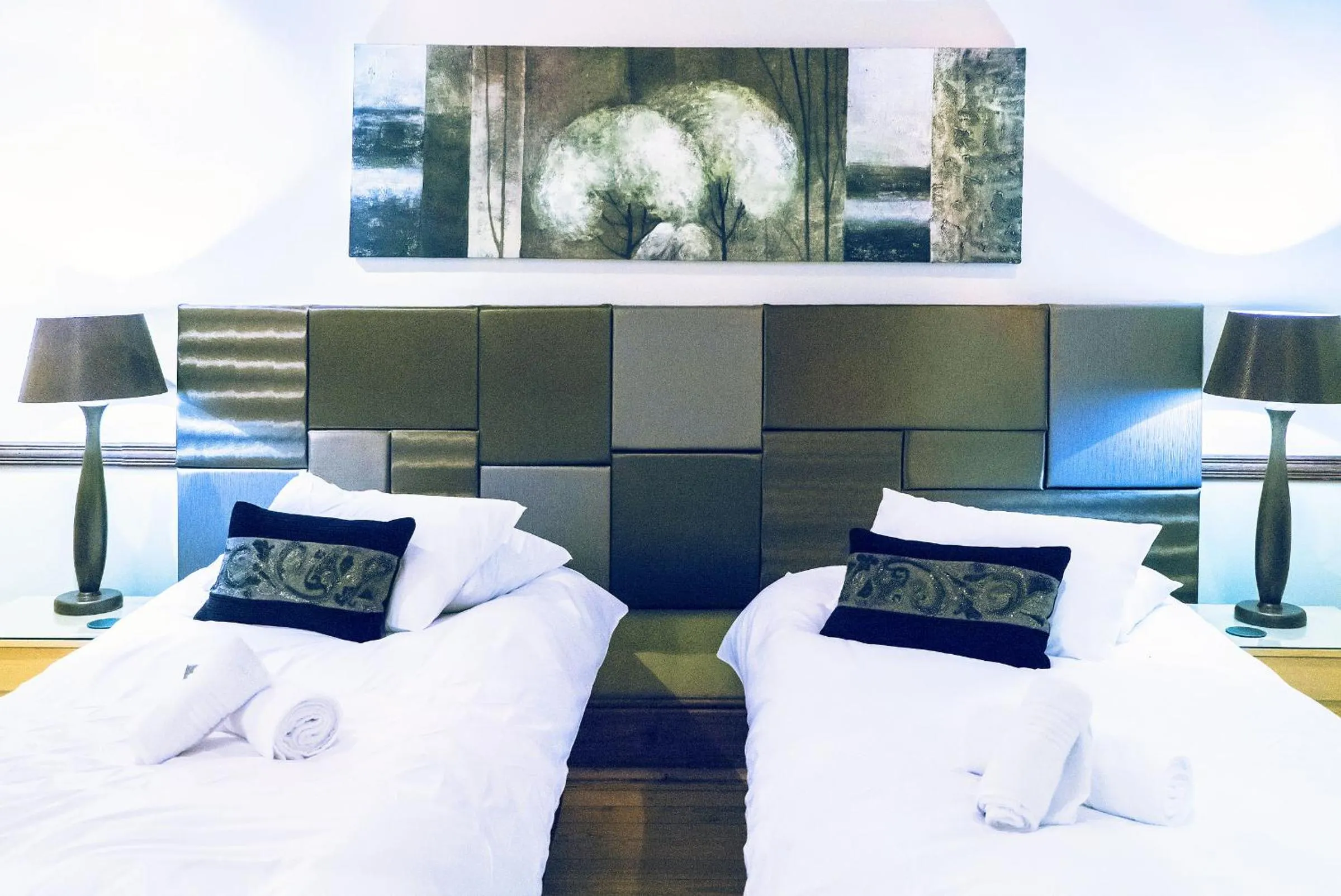 Bed in Wilton Manor SOLAR ENERGY