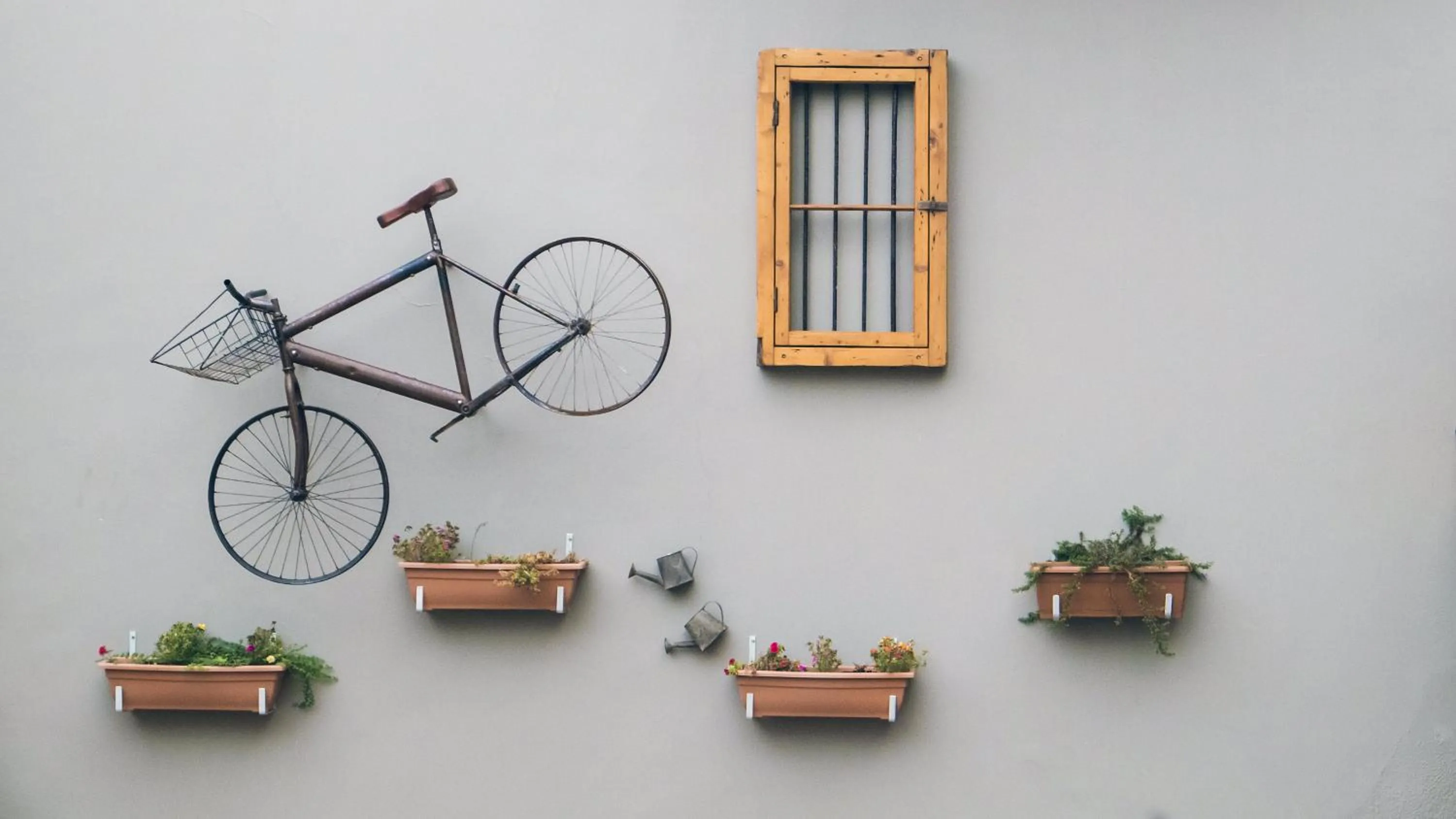 Area and facilities in Wilton Manor SOLAR ENERGY