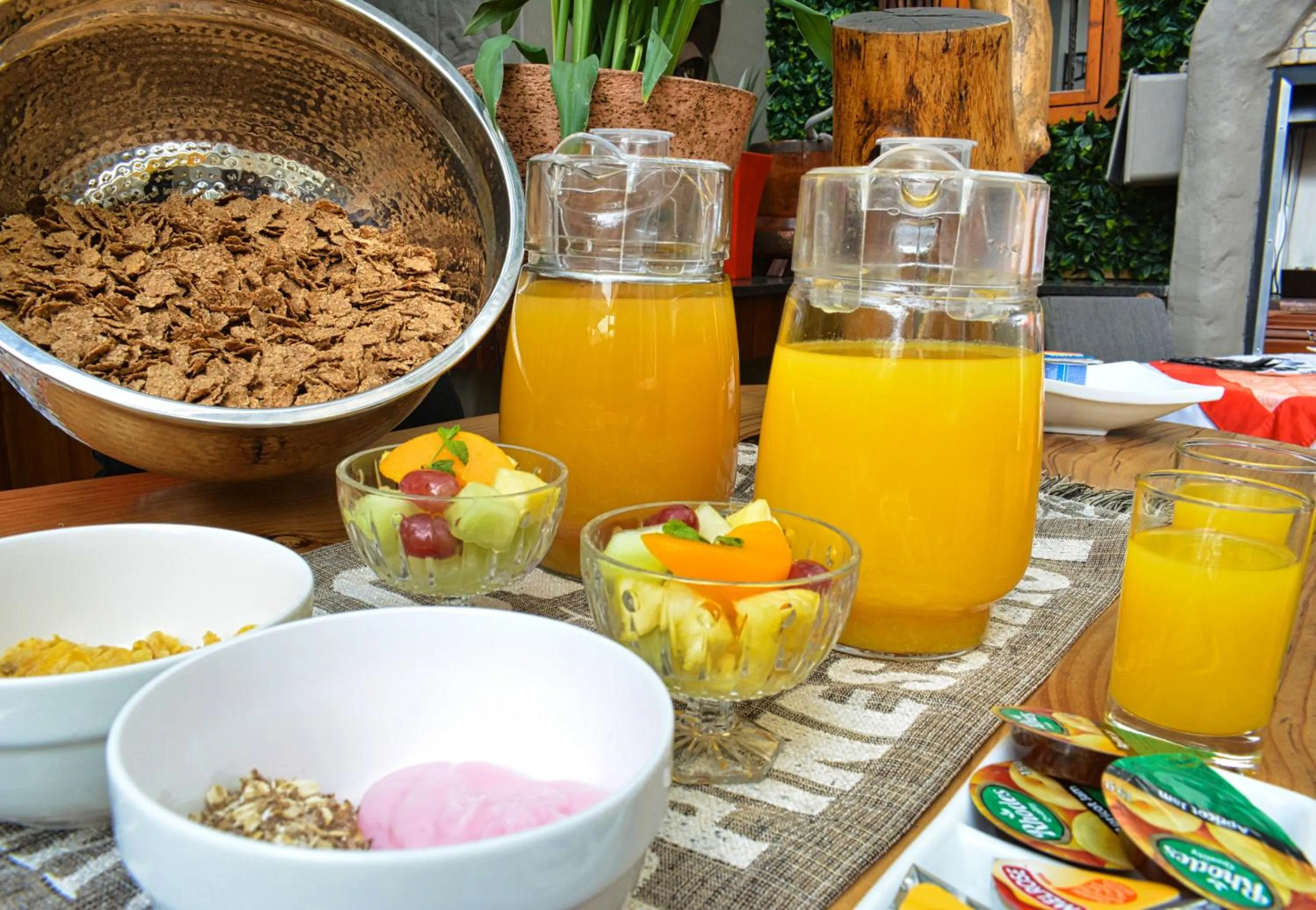 Breakfast in Wilton Manor SOLAR ENERGY