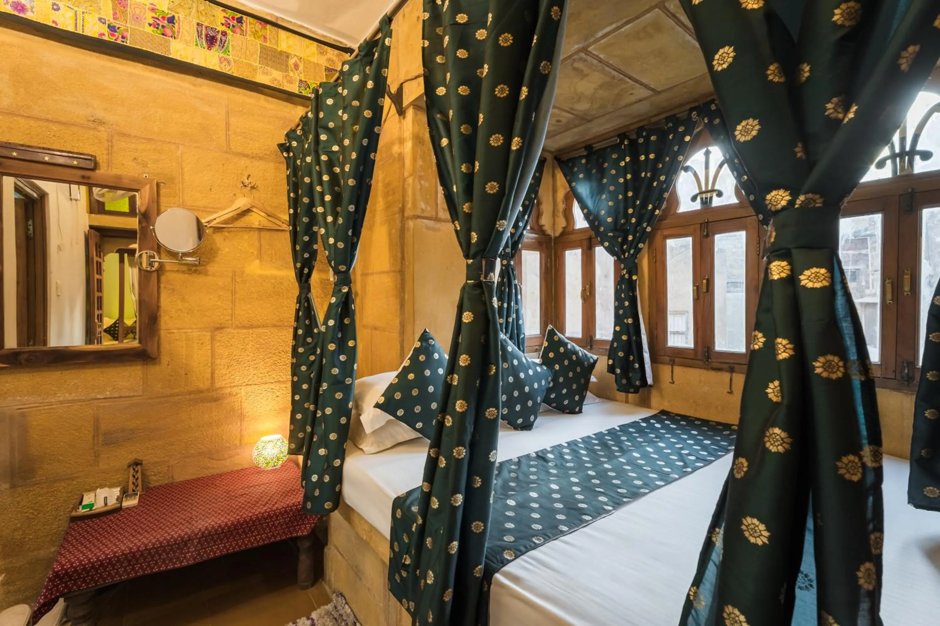 Bed in Hotel Rajmandir