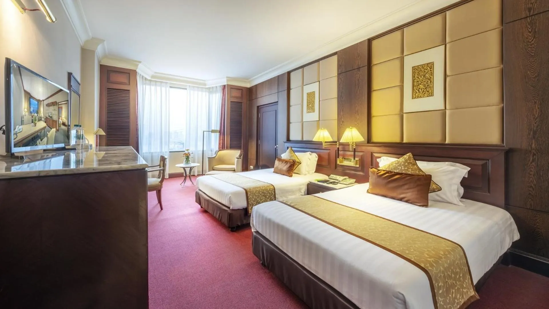 Bedroom in Ramada by Wyndham Bangkok Chaophya Park