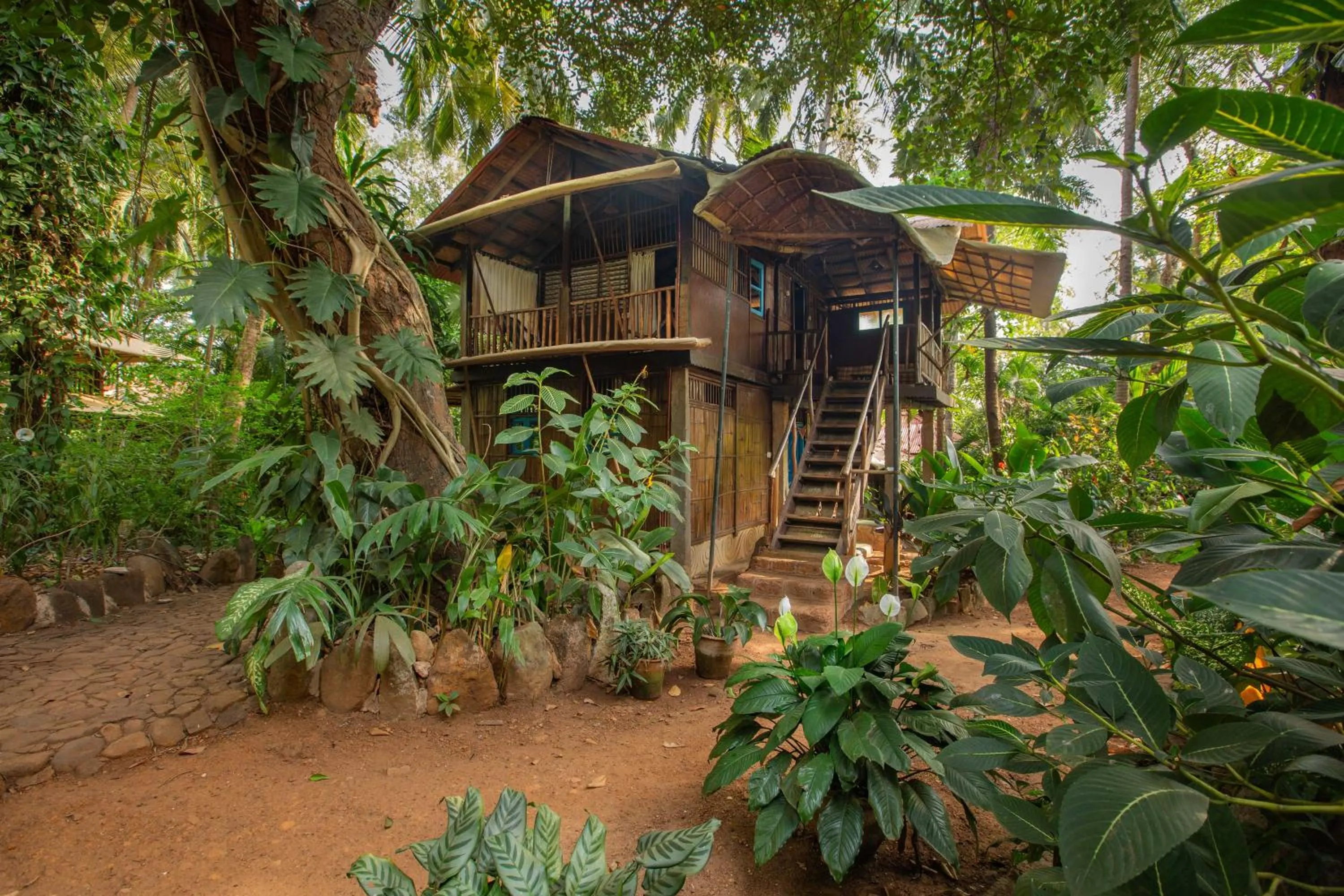 Property building in Bhakti Kutir