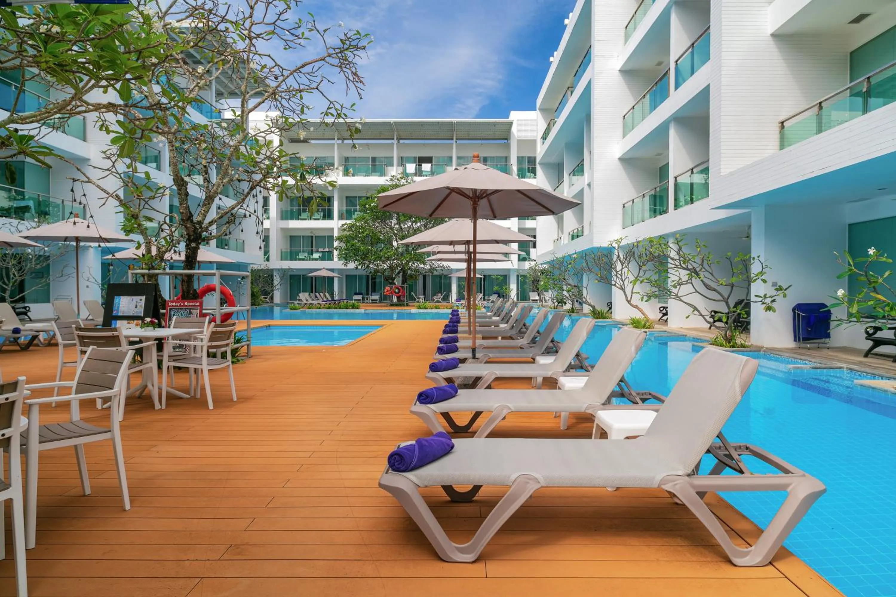 Property building in The Old Phuket - Karon Beach Resort