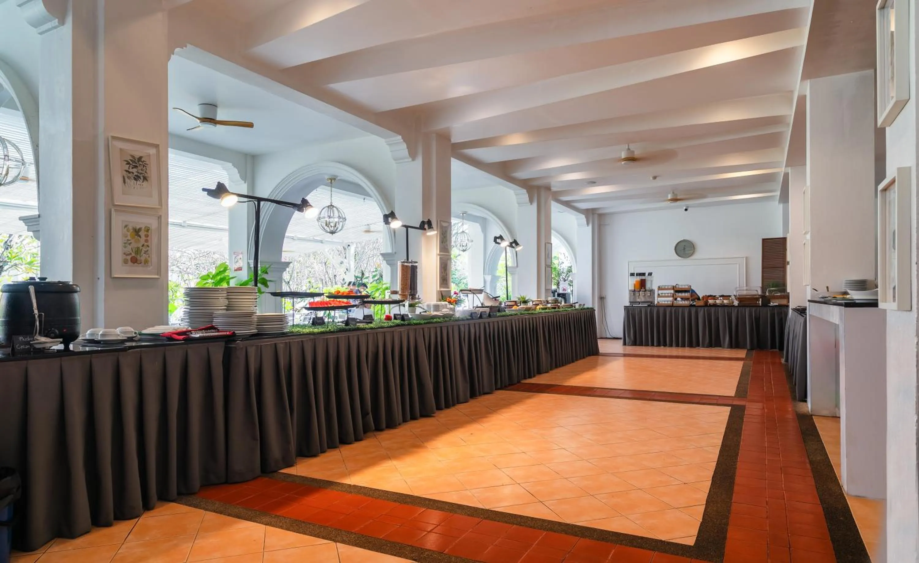 Restaurant/places to eat in The Old Phuket - Karon Beach Resort