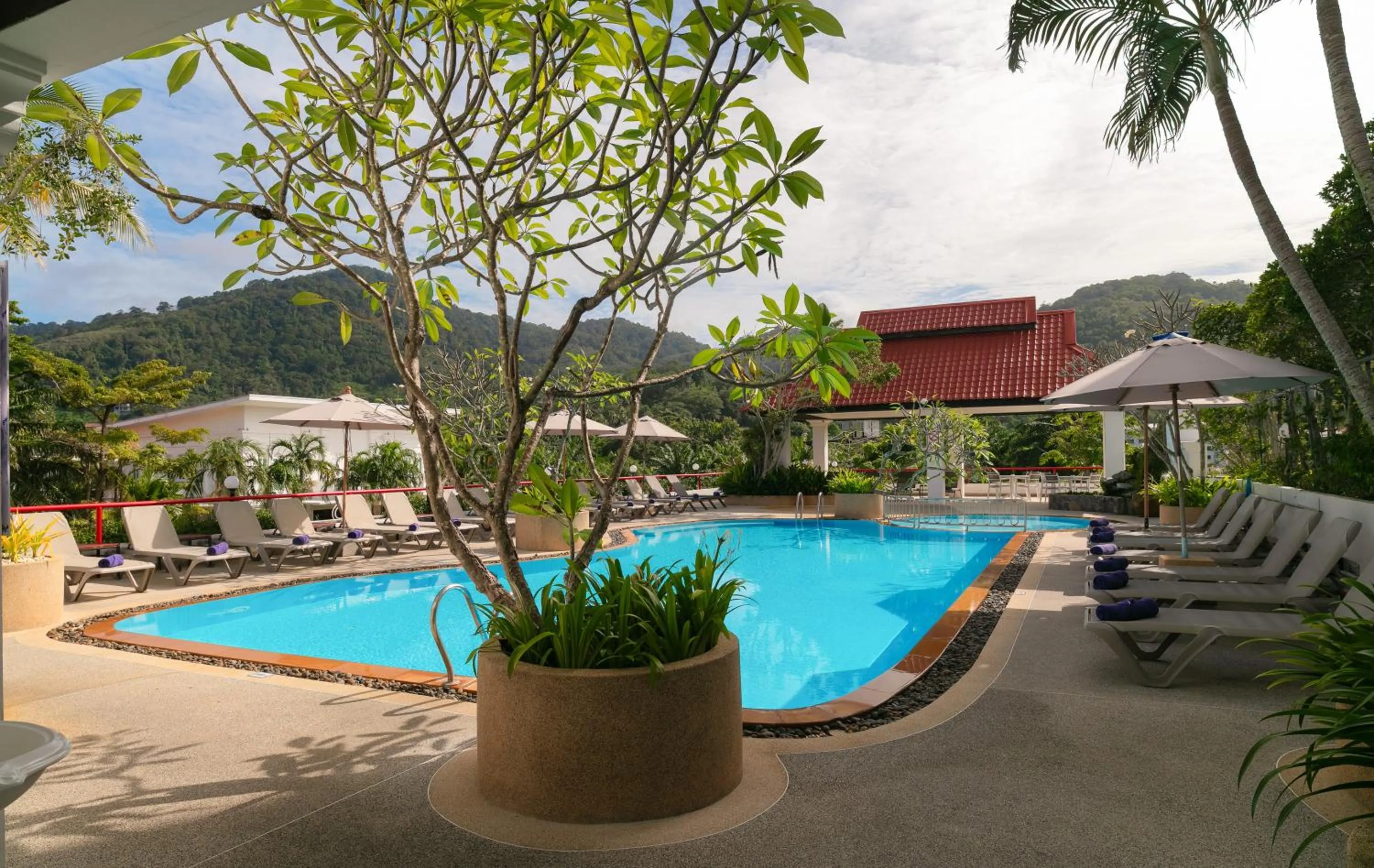 Property building in The Old Phuket - Karon Beach Resort