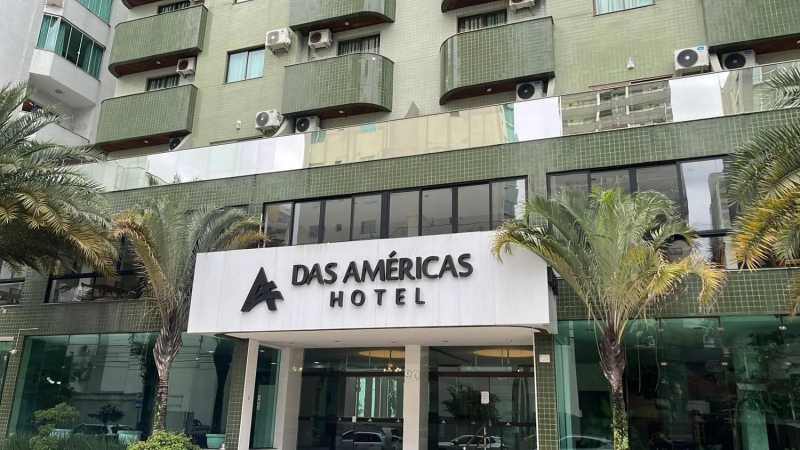 Property building in Hotel das Américas