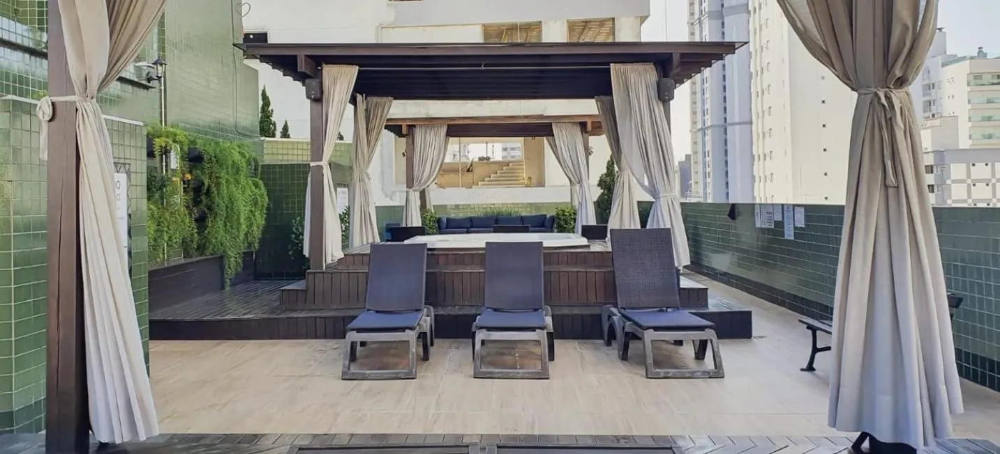 Property building in Hotel das Américas