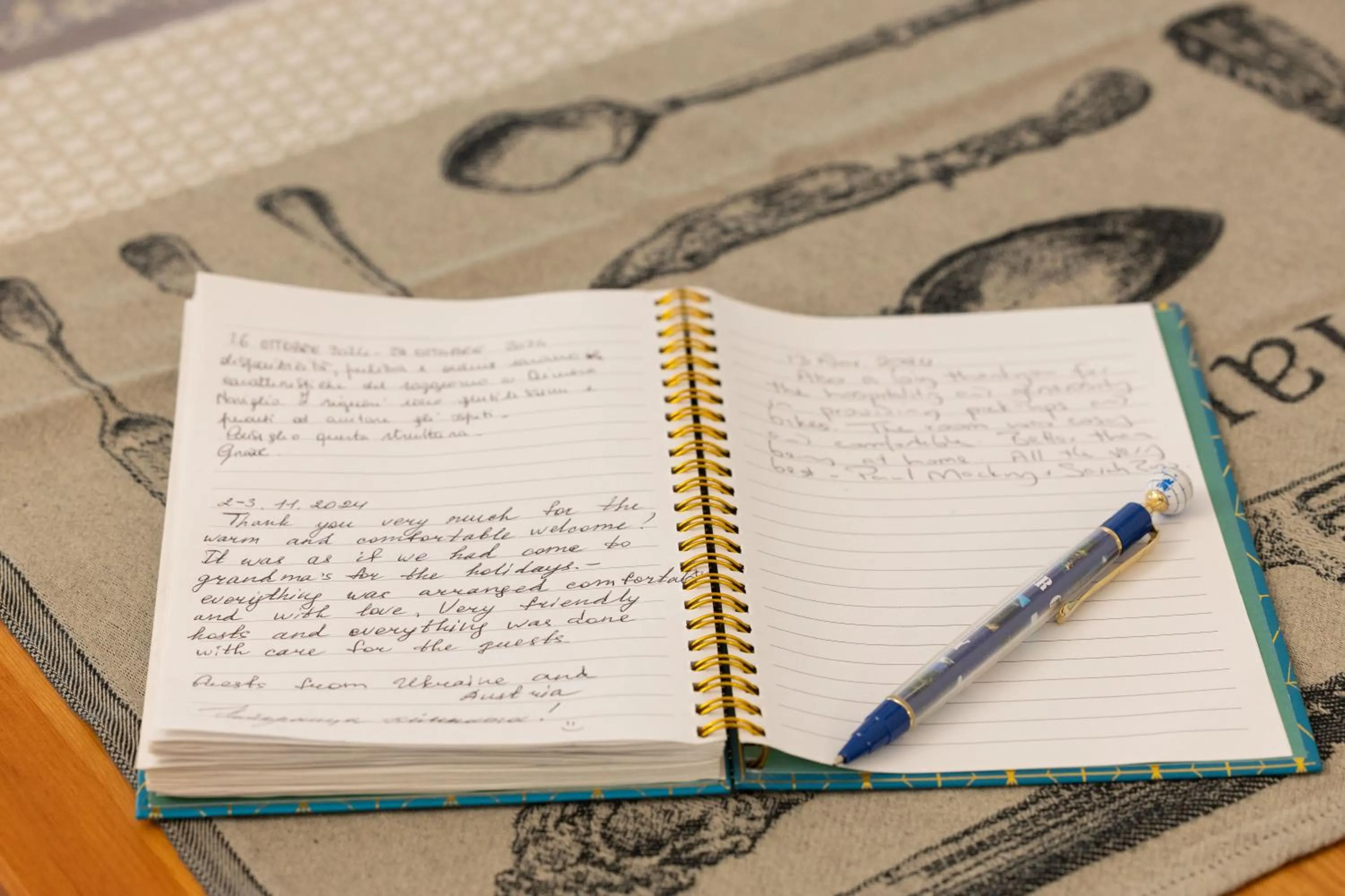 Logo/Certificate/Sign in Dimora Naviglio