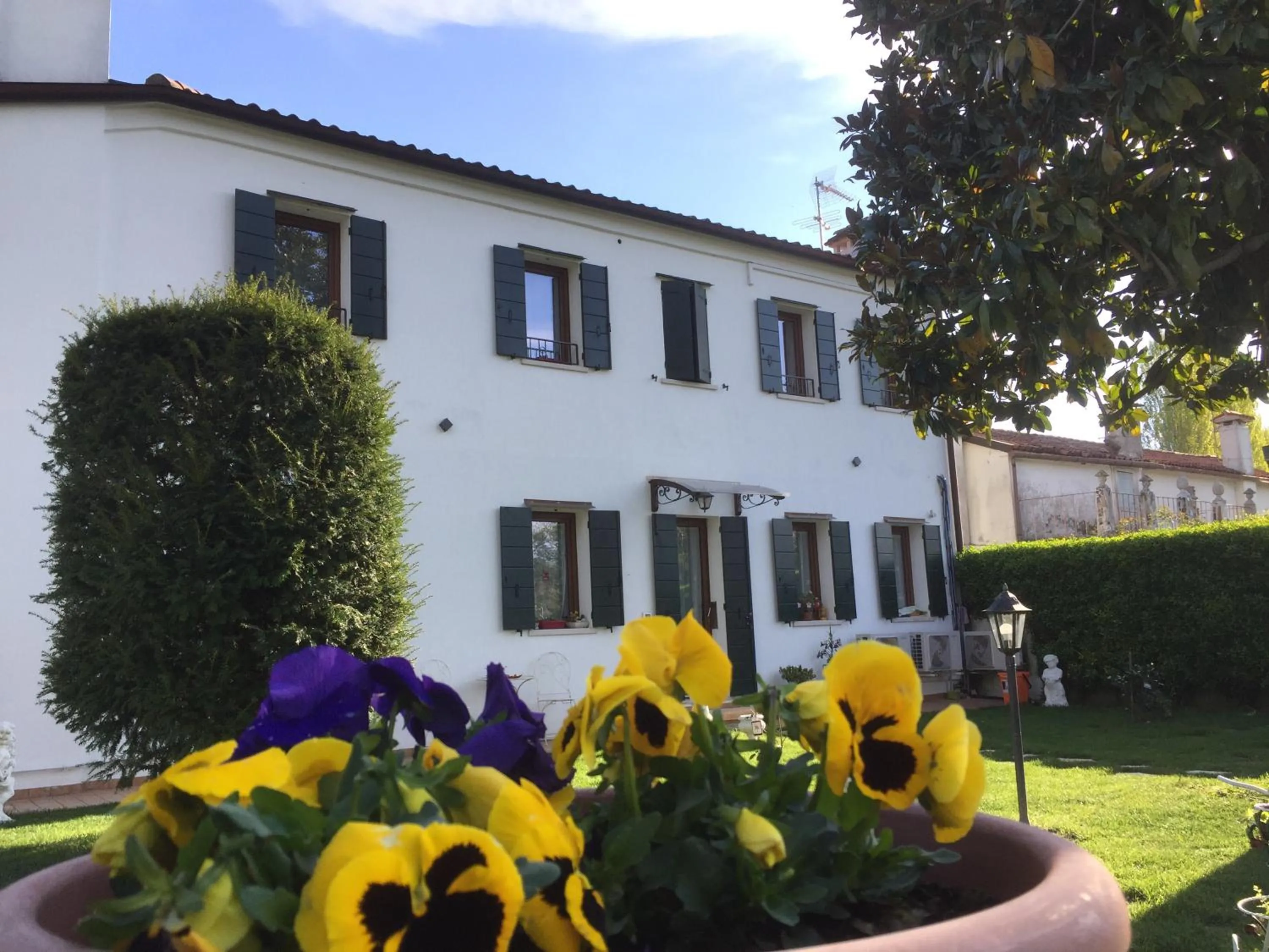 Property building in Dimora Naviglio