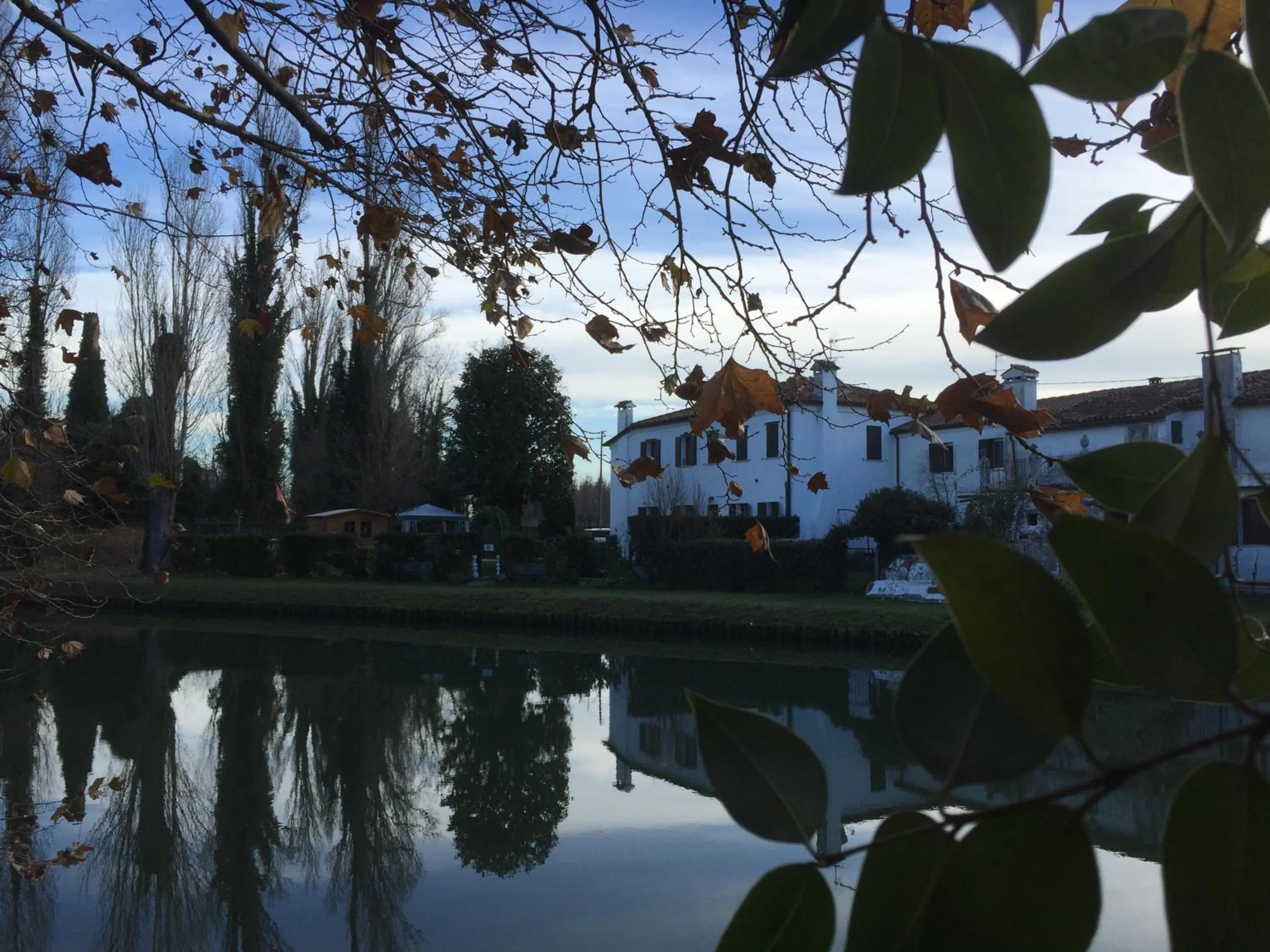 Facade/entrance in Dimora Naviglio