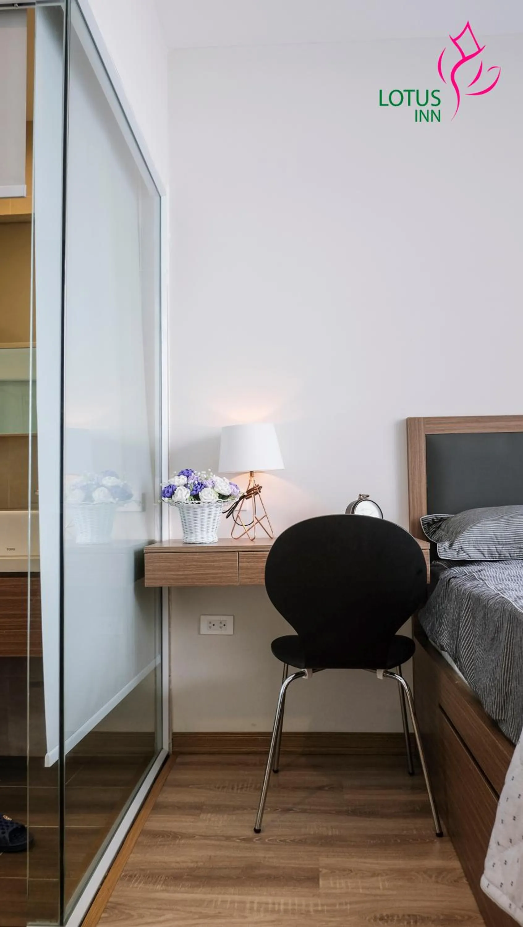 Bed in Lotus Inn West Lake