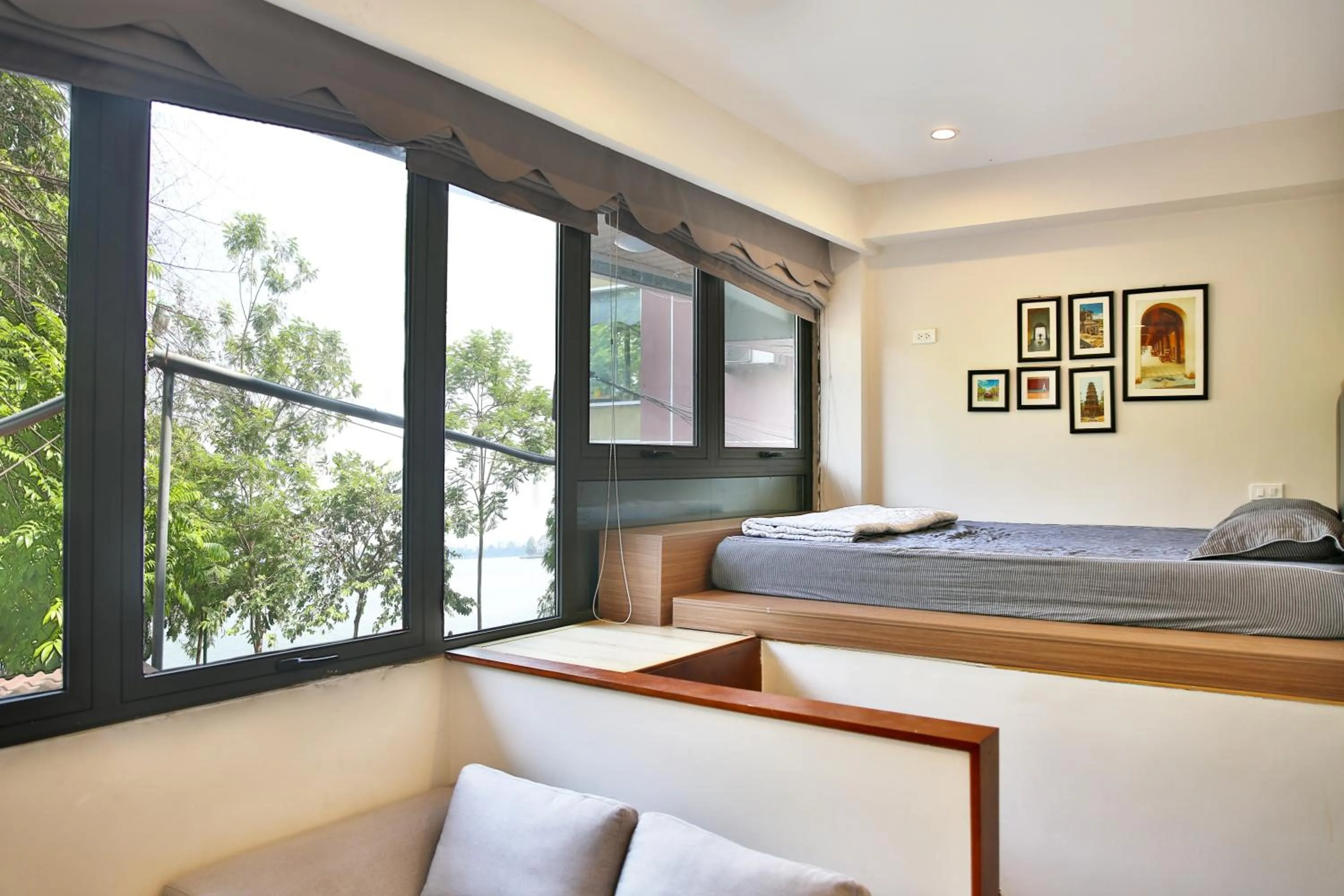 Bed in Lotus Inn West Lake