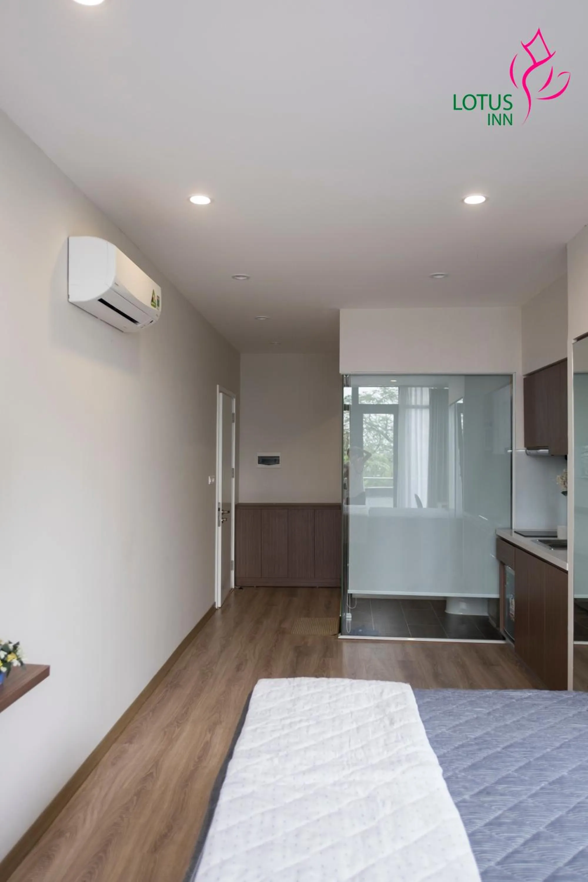 Bed in Lotus Inn West Lake