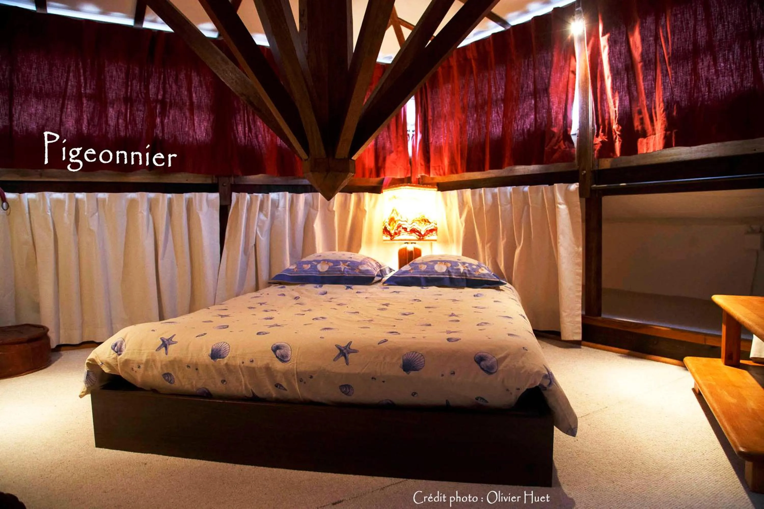 Bedroom in La chambre la Tricherie