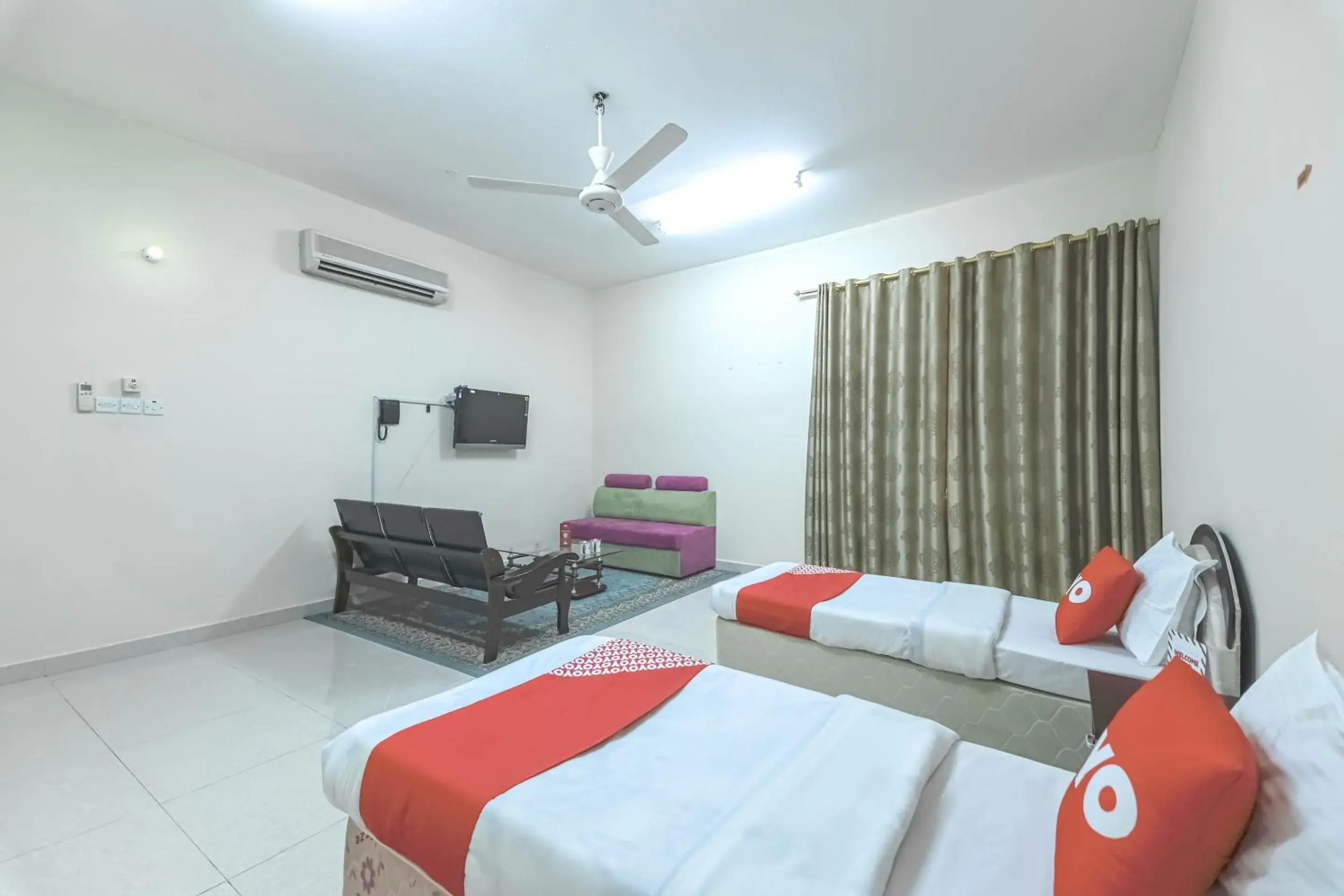 Two-Bedroom Apartment in Super OYO 111 Al Thabit Hotel Two-Bedroom Apartment in Super OYO 111 Al Thabit Hotel