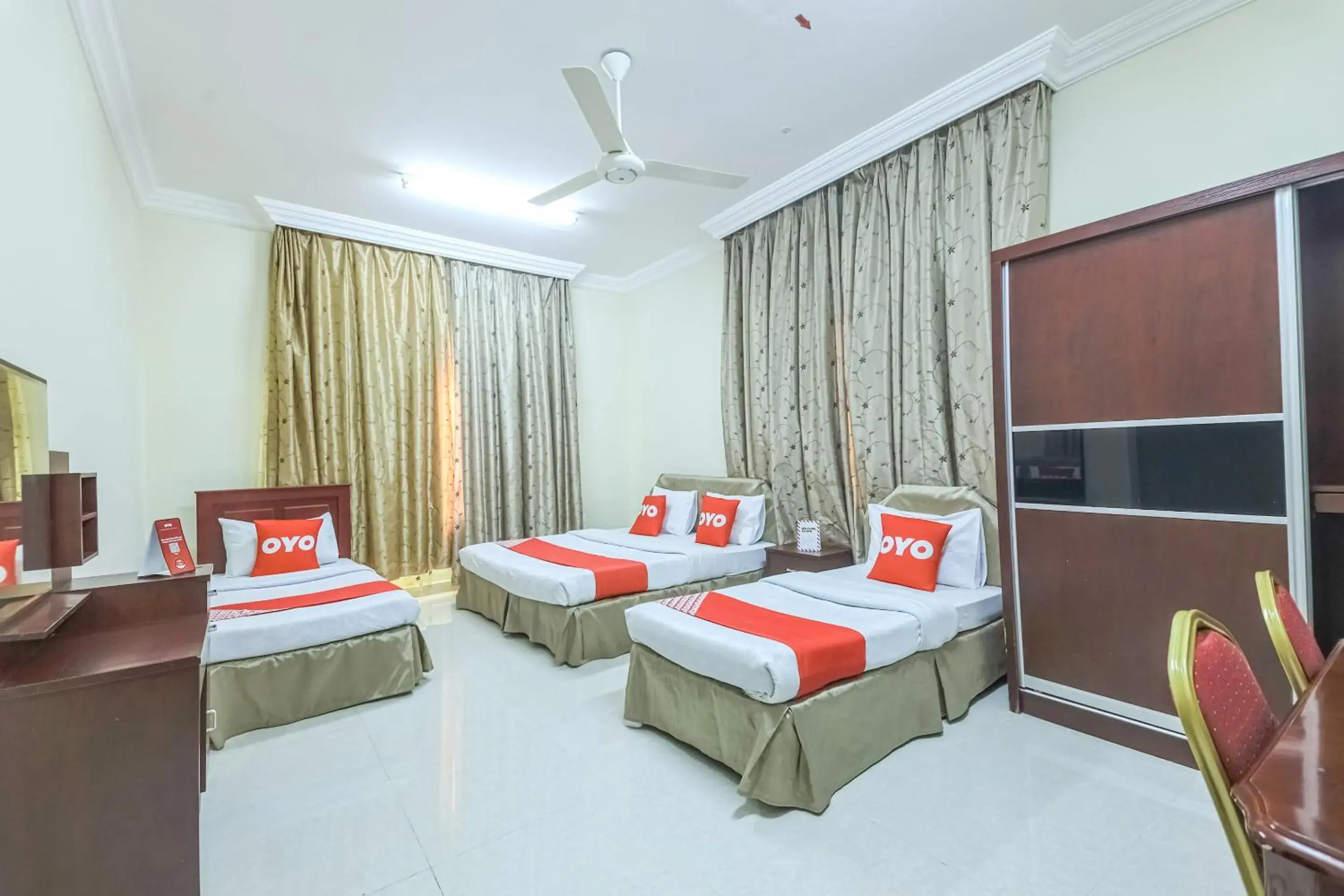 Three-Bedroom Apartment in Super OYO 111 Al Thabit Hotel Three-Bedroom Apartment in Super OYO 111 Al Thabit Hotel