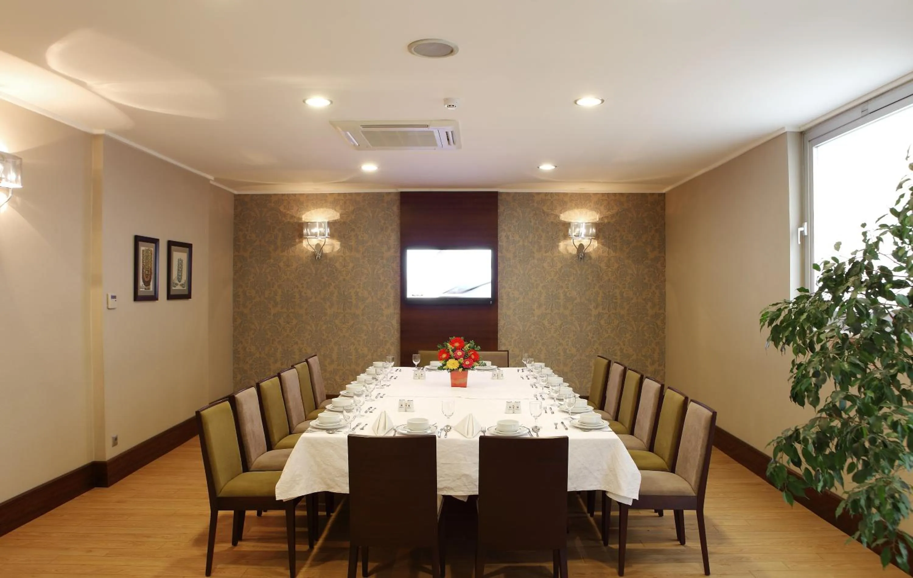 Business facilities in Eyuboglu Hotel