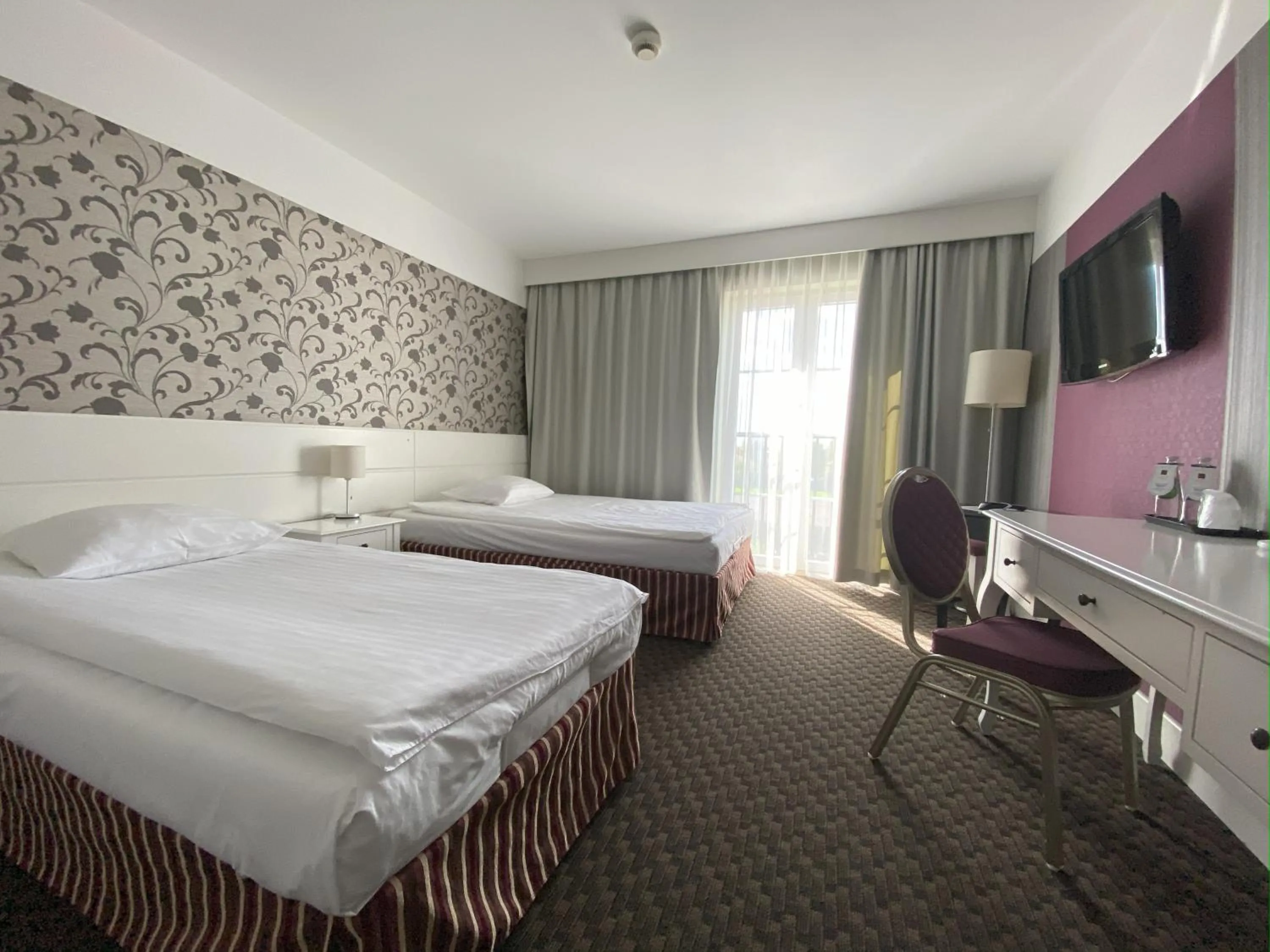 Seating area, Bed in Hotel Lamberton