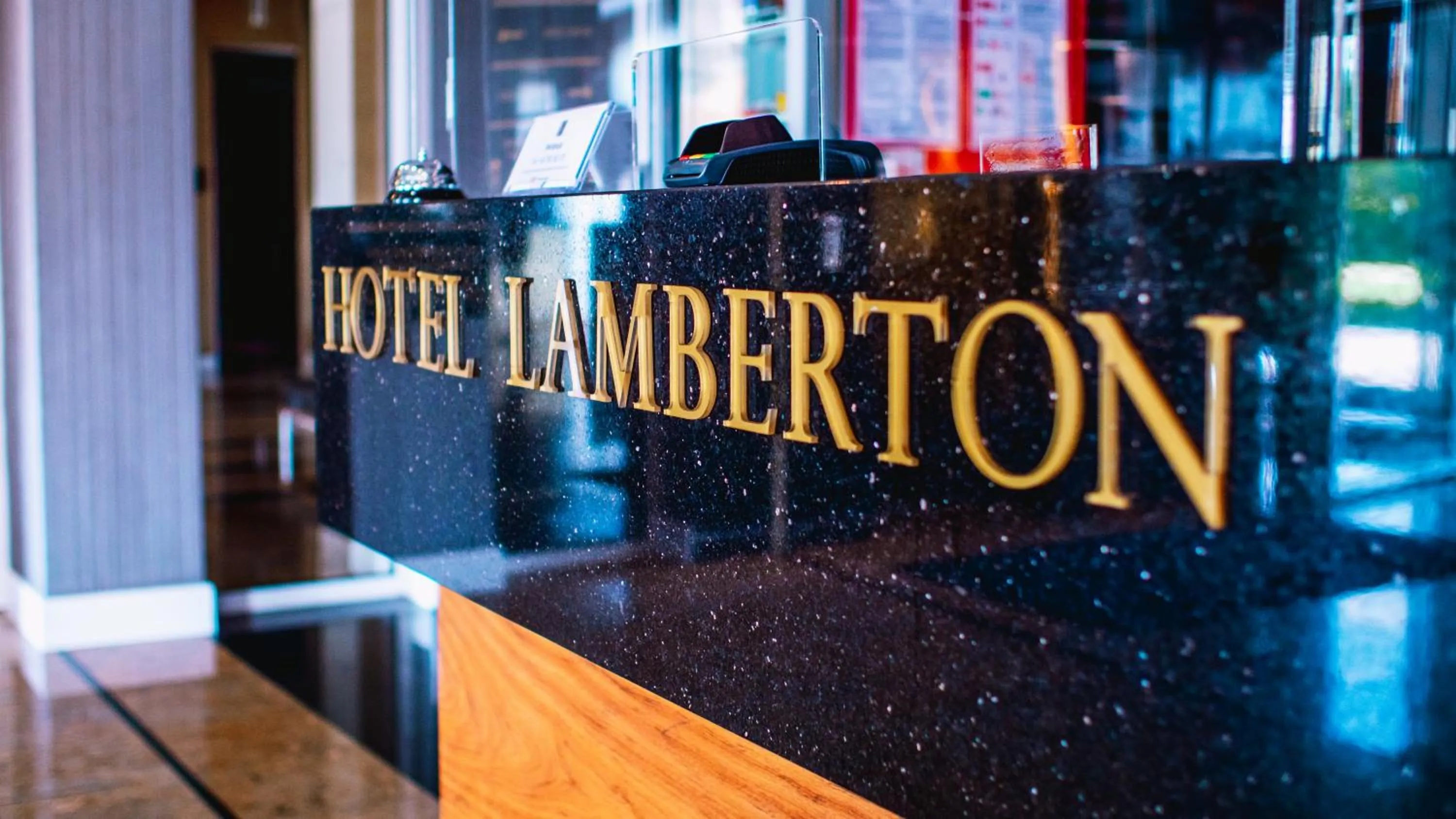 Lobby or reception in Hotel Lamberton