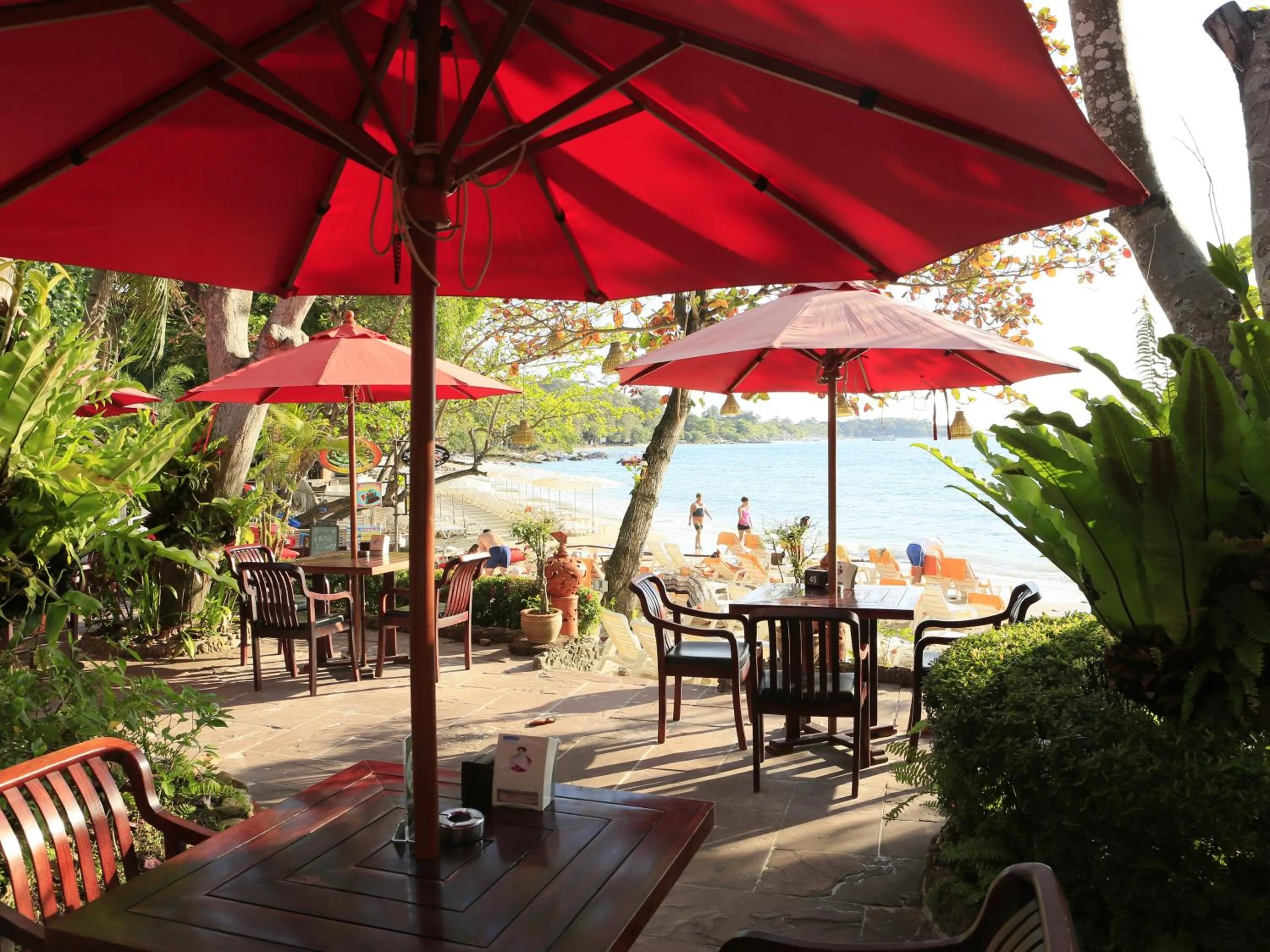 Restaurant/places to eat in Samed Villa Resort