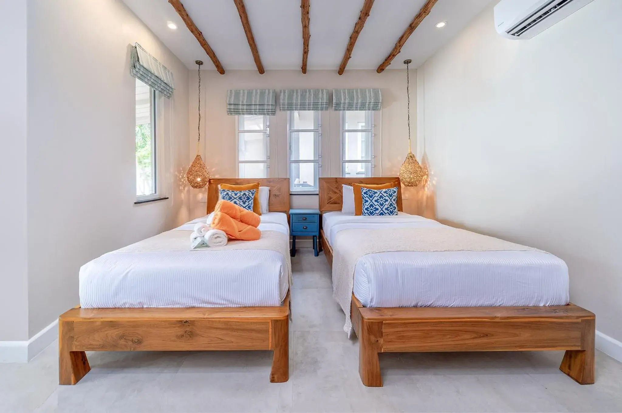 Deluxe Double or Twin Room with Garden View in Samed Villa Resort Deluxe Double or Twin Room with Garden View in Samed Villa Resort