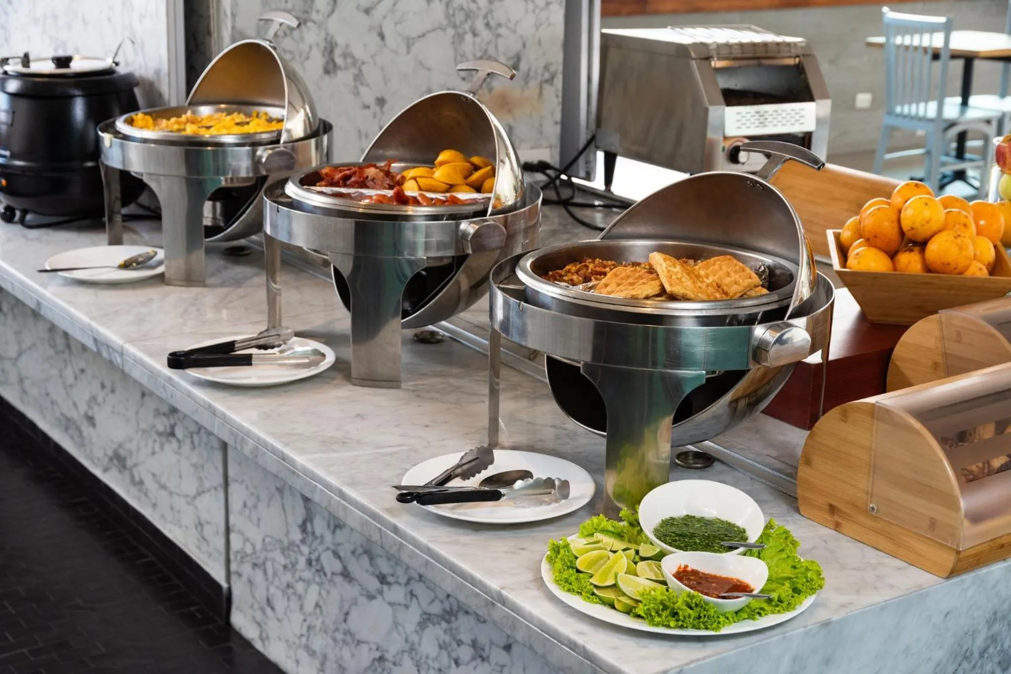 Breakfast in Hotel Holiday Inn Express & Suites Medellin by IHG