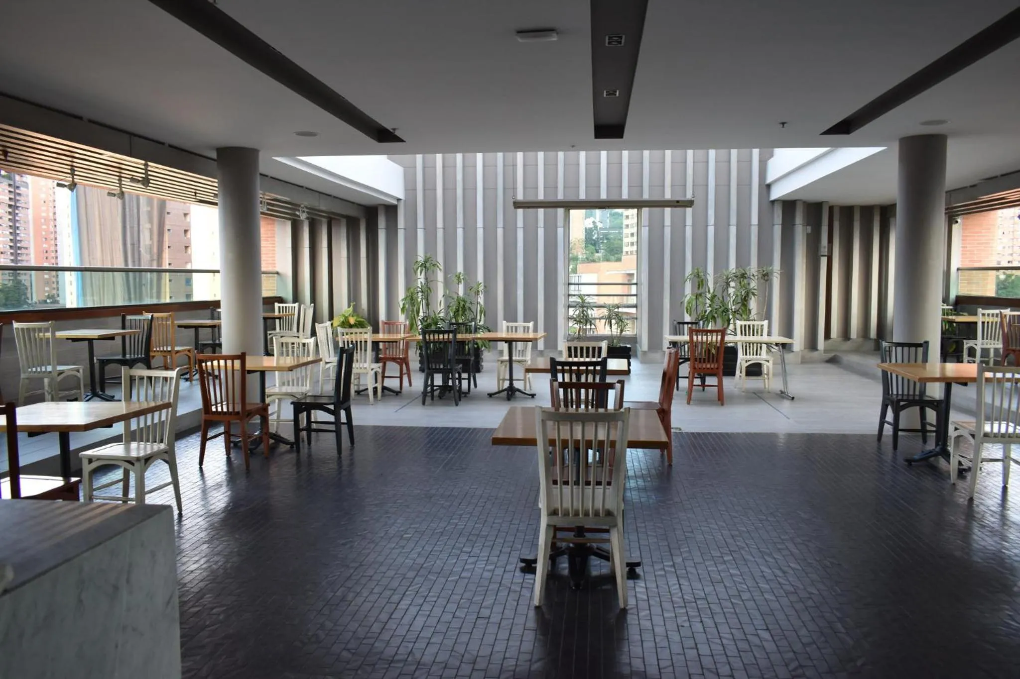 Restaurant/places to eat in Hotel Holiday Inn Express & Suites Medellin by IHG