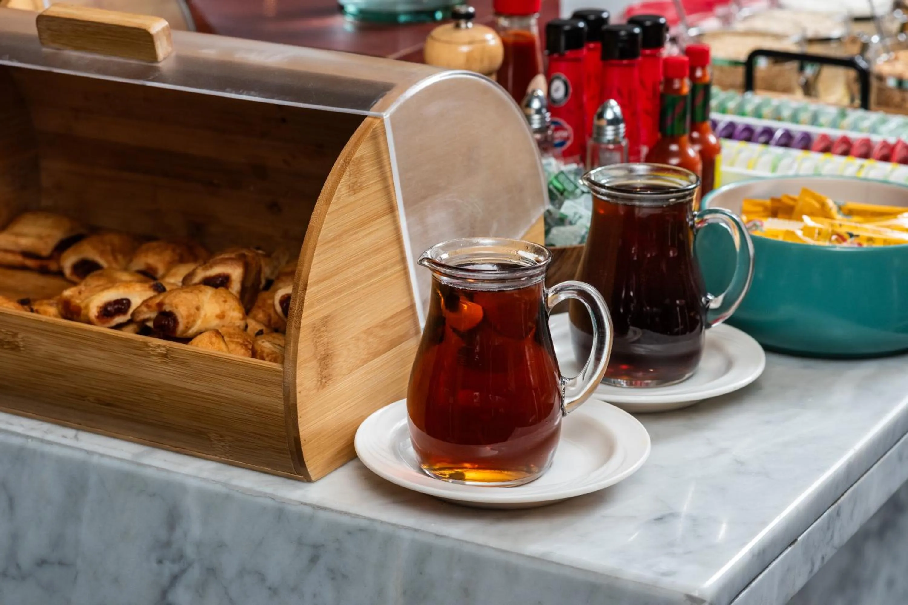 Food in Hotel Holiday Inn Express & Suites Medellin by IHG