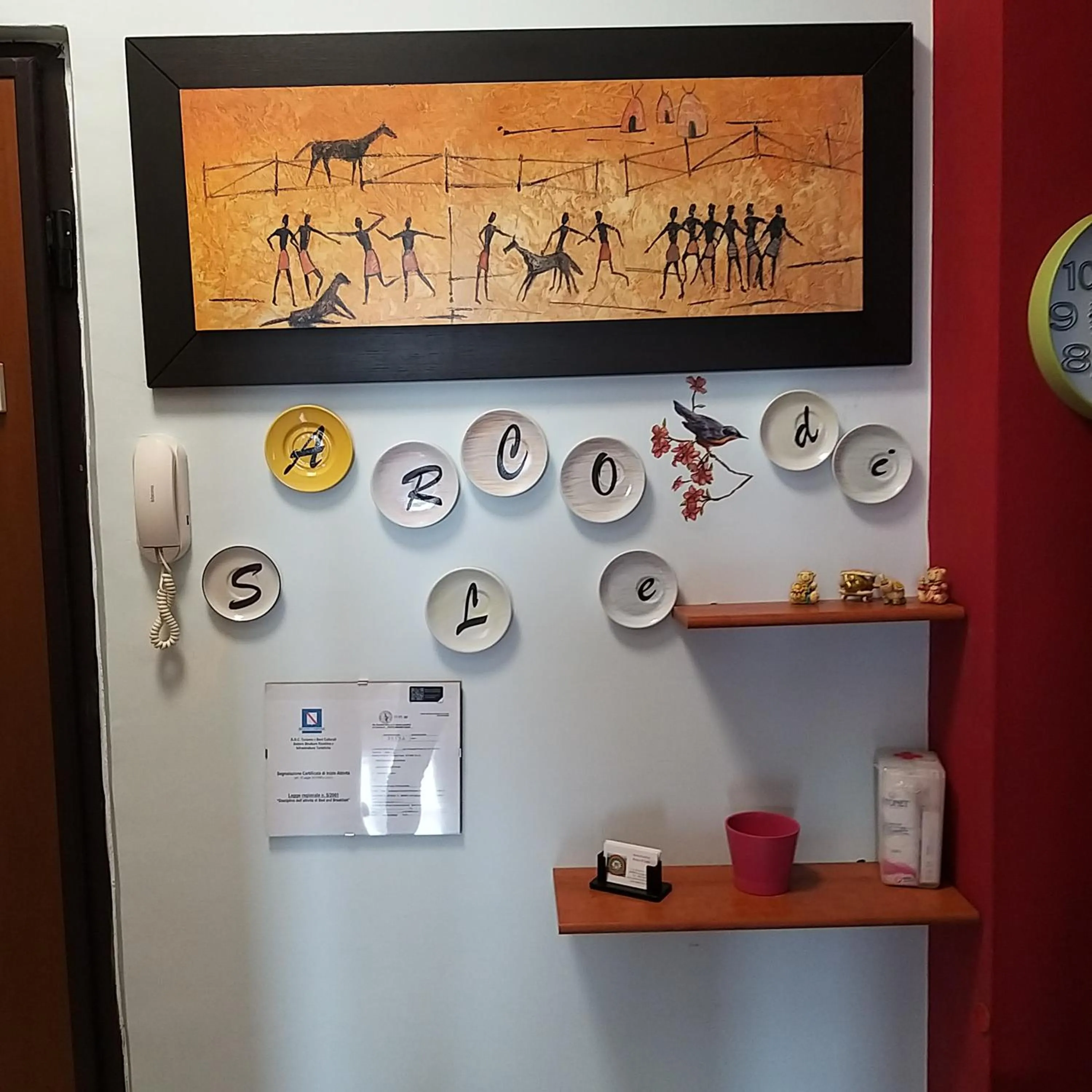 Communal lounge/ TV room in B & B Arco di Sole