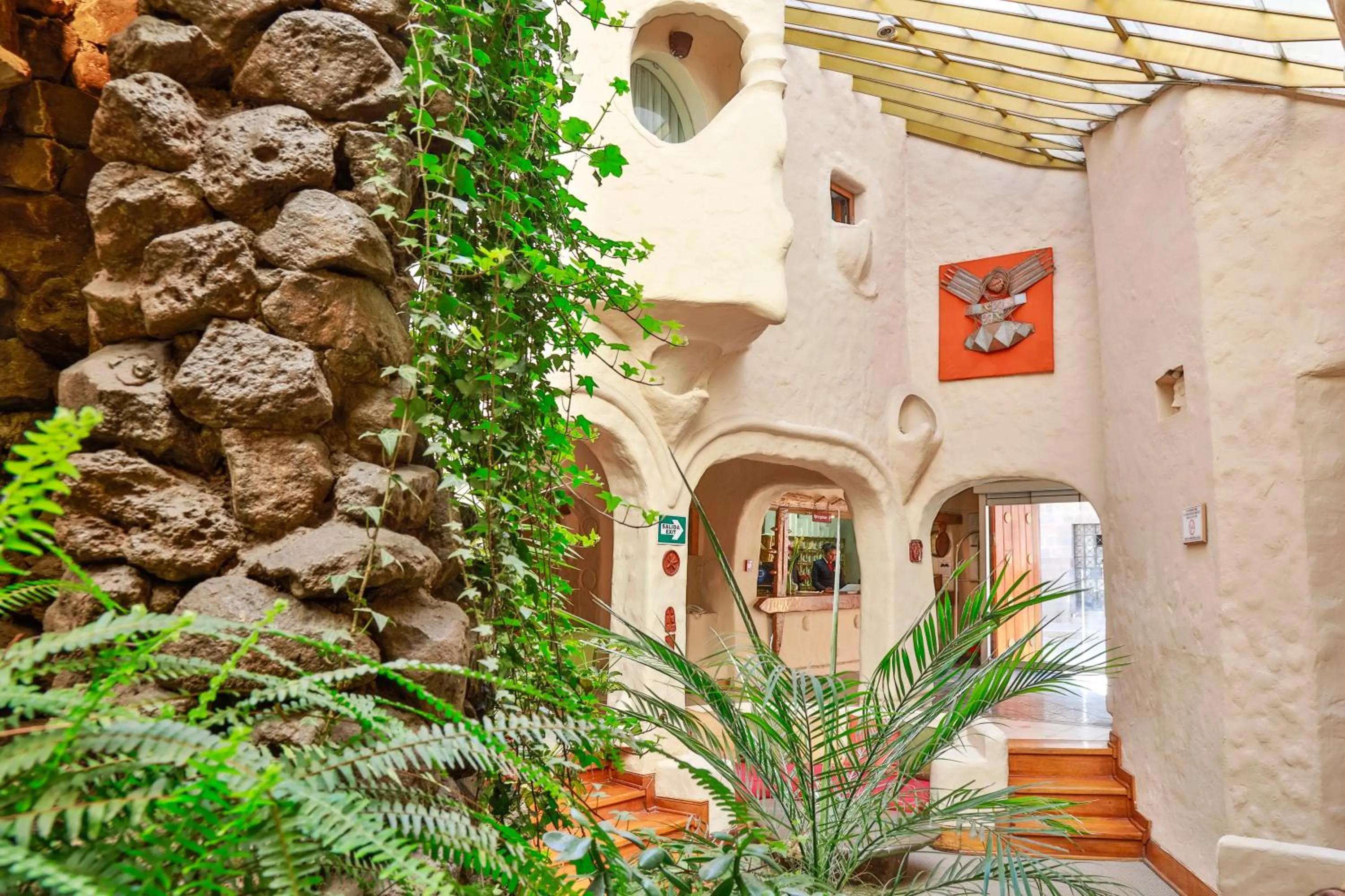 Decorative detail in San Agustin Internacional